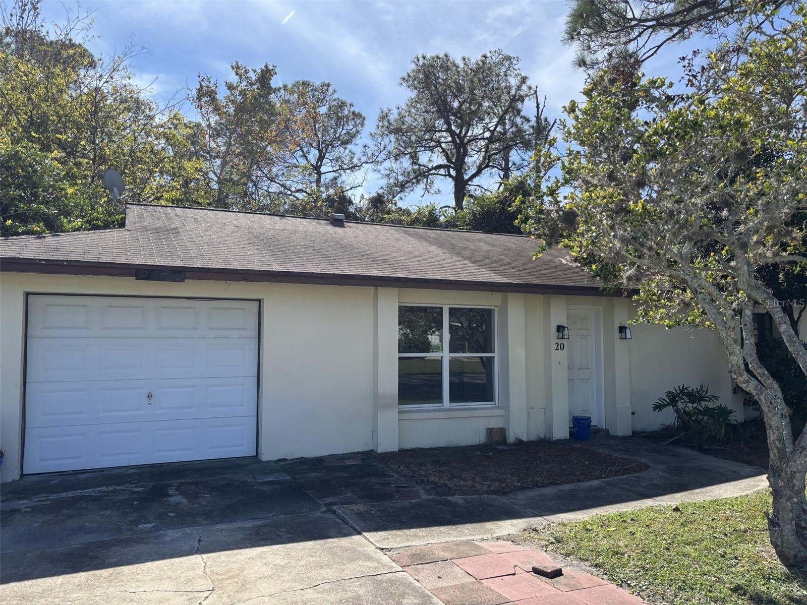 PALM HARBOR CENTER PH 01 - Residential