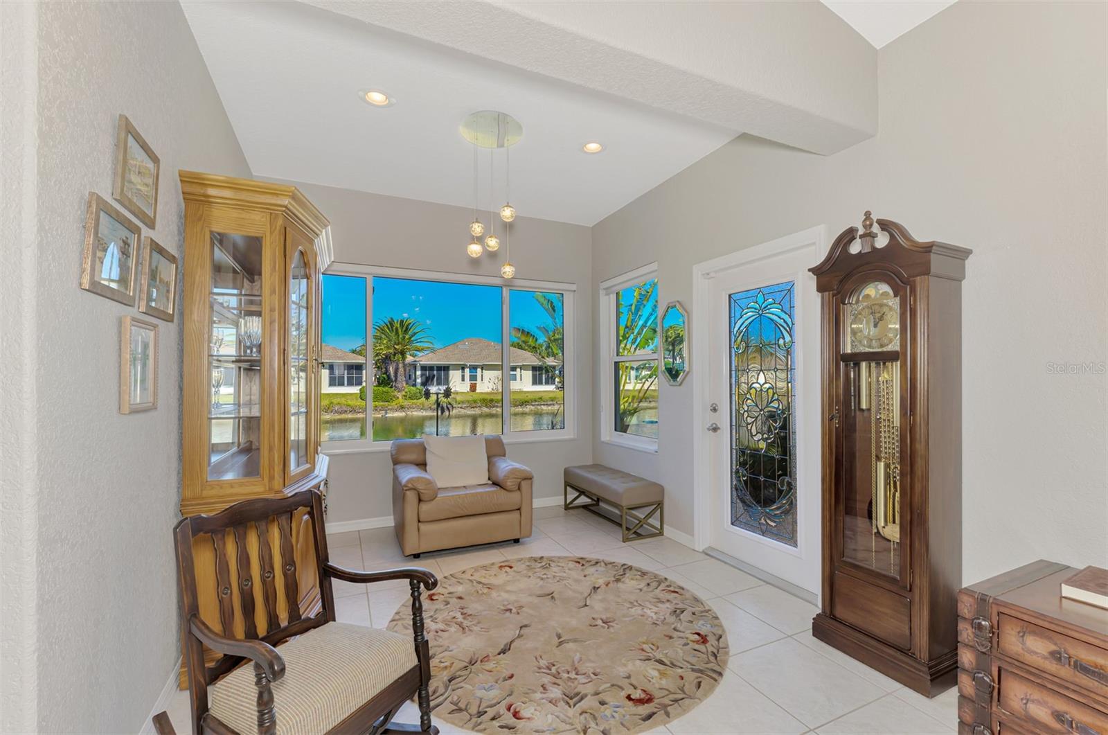 FOUNTAIN VIEW - Residential