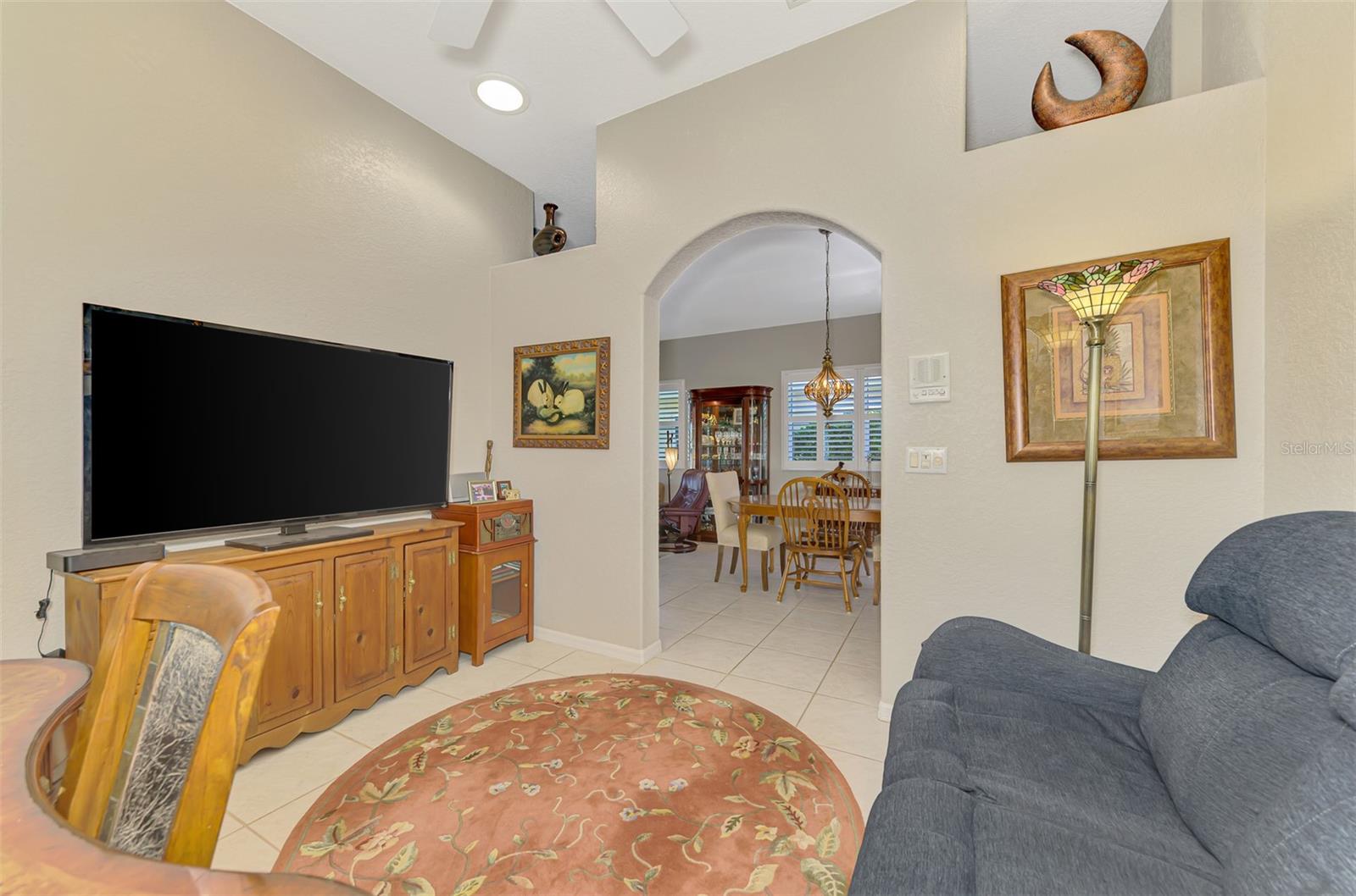 FOUNTAIN VIEW - Residential