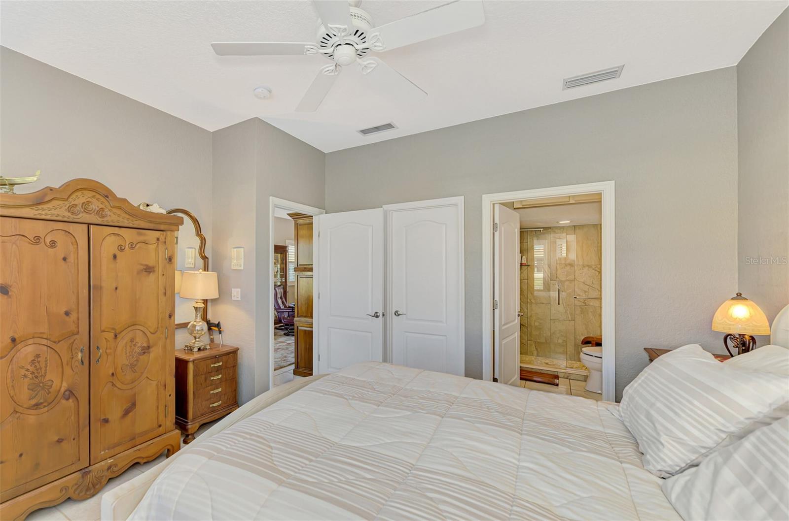 FOUNTAIN VIEW - Residential