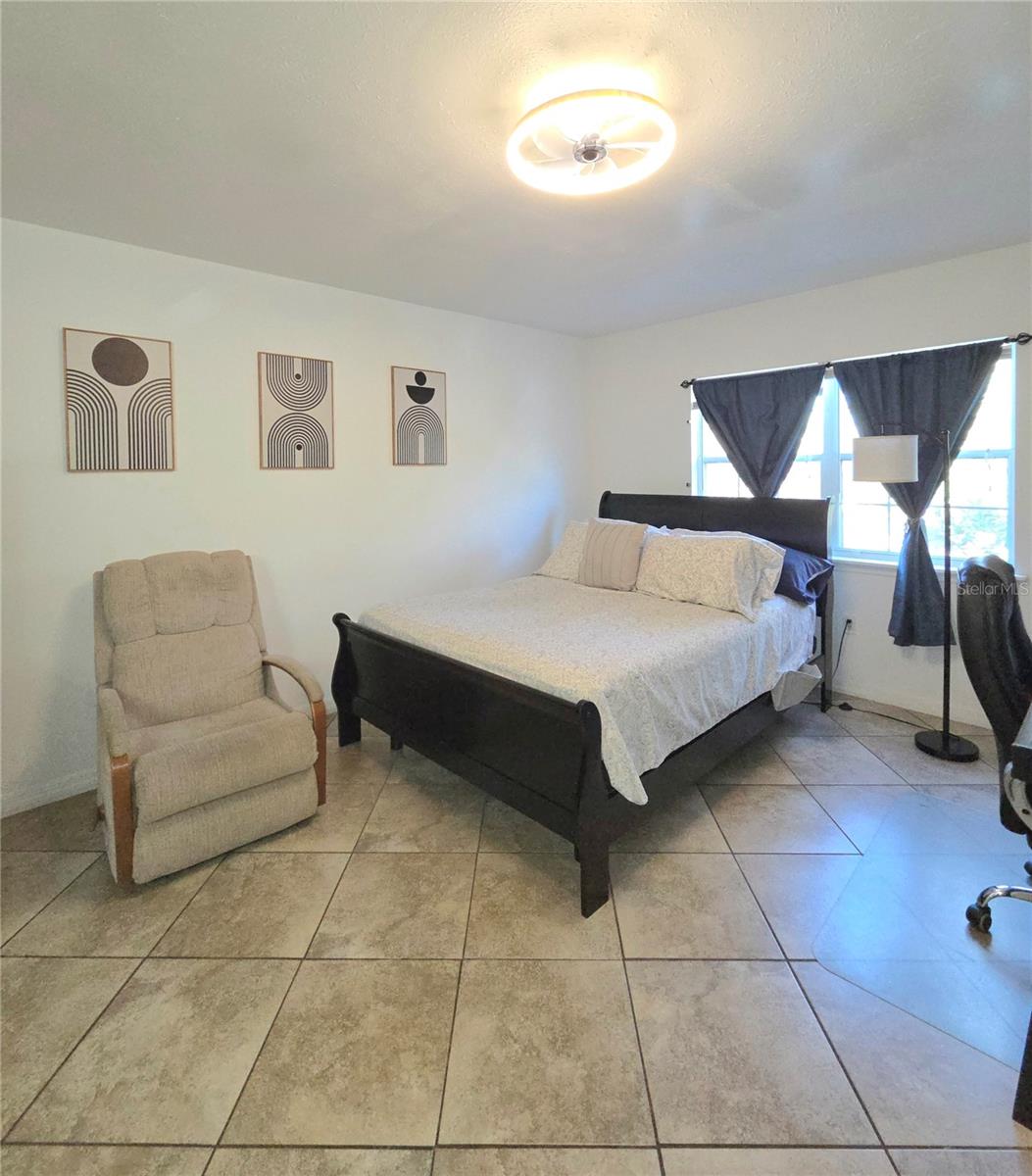 CLUBSIDE AT SABAL POINT A CONDO - Residential