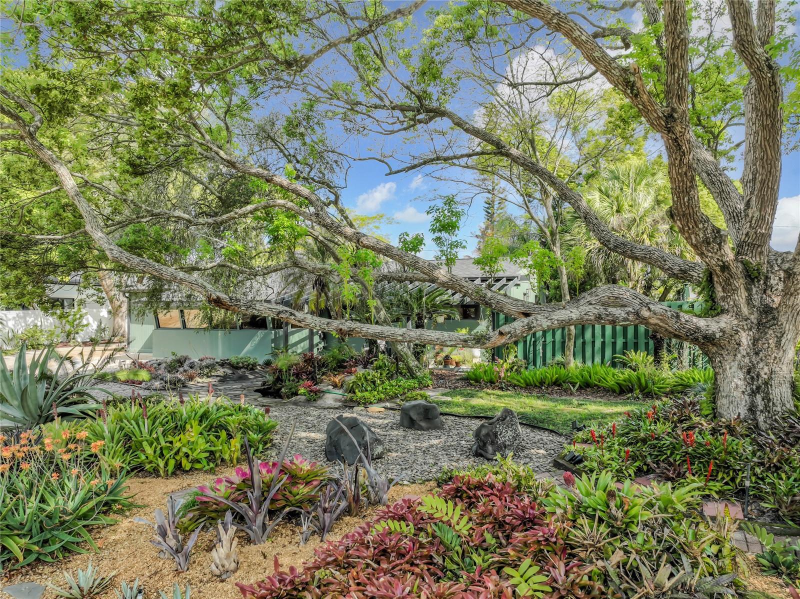 AUDUBON PARK TANAGER SEC - Residential