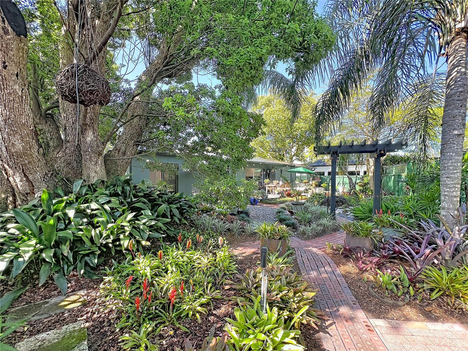 AUDUBON PARK TANAGER SEC - Residential