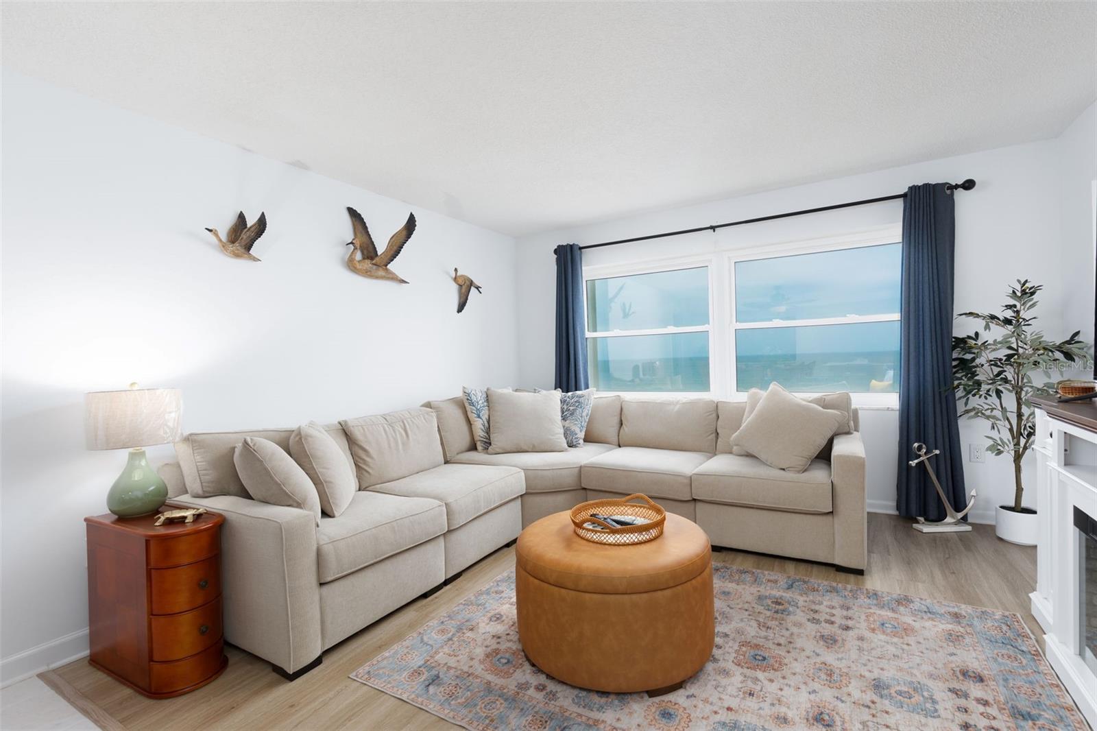 TREASURE SANDS CONDO - Residential Lease