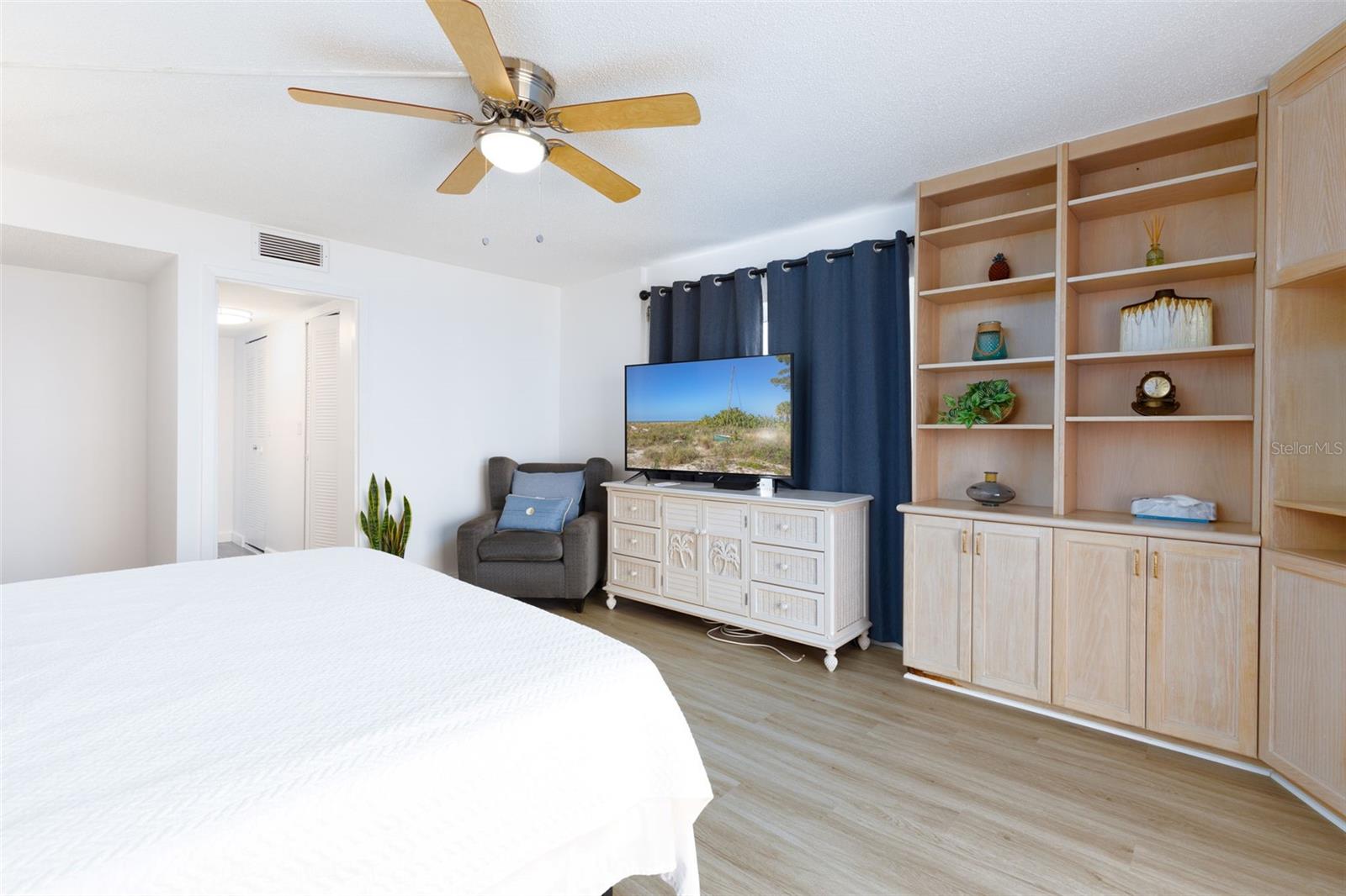 TREASURE SANDS CONDO - Residential Lease