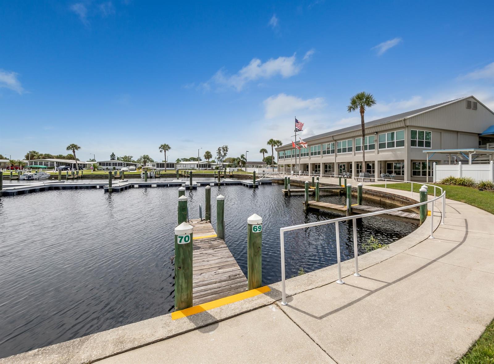 HARBOR COVE - Residential