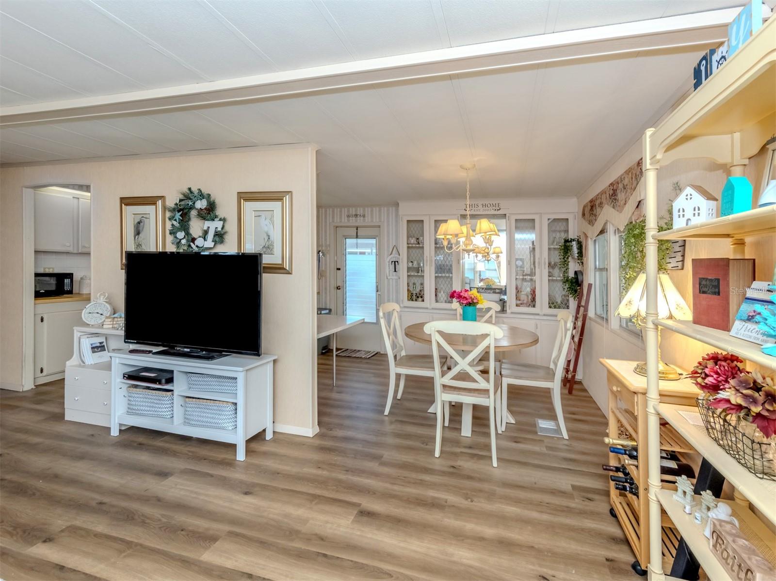 HARBOR COVE - Residential