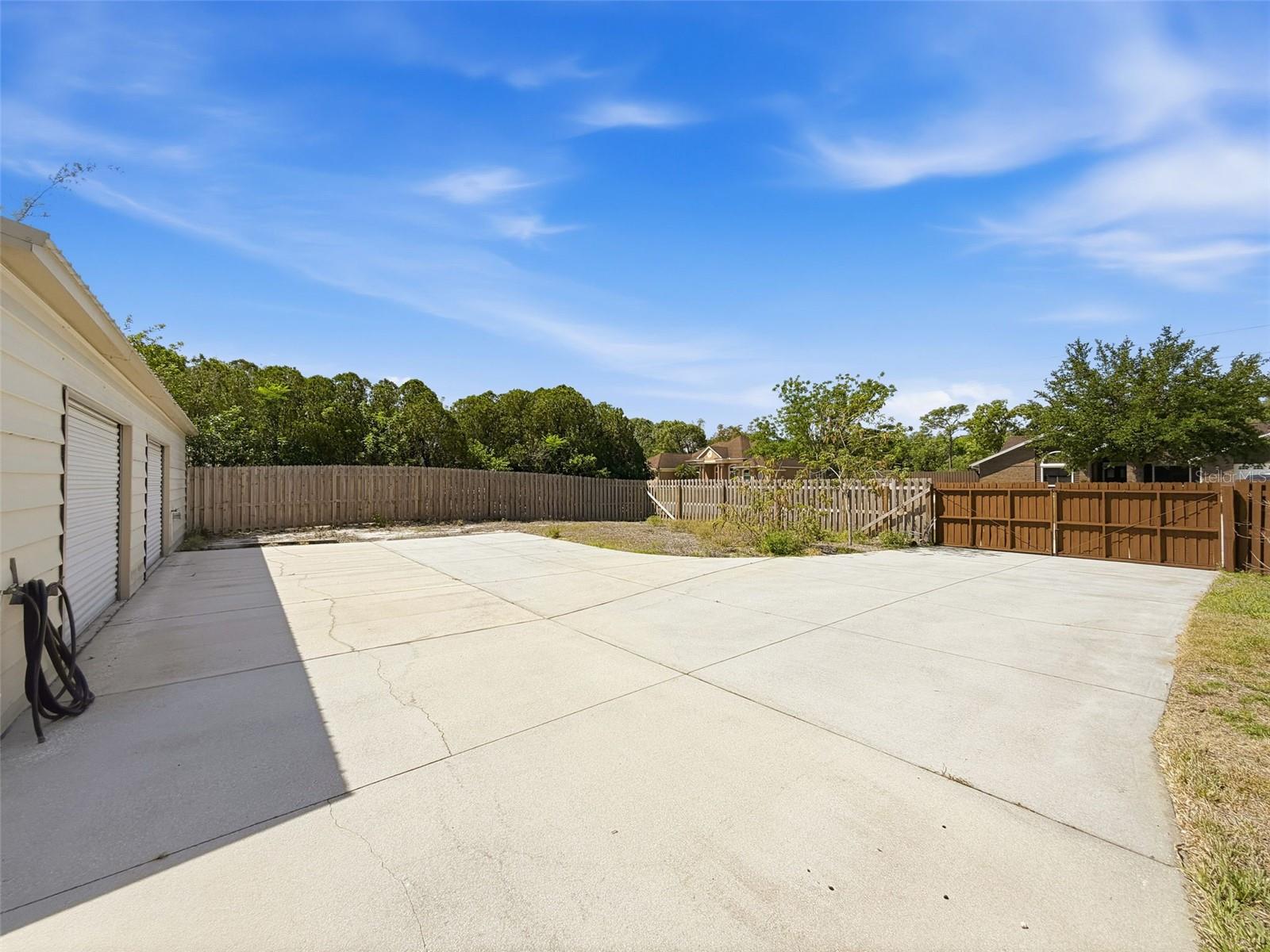 OAK RIDGE - Residential