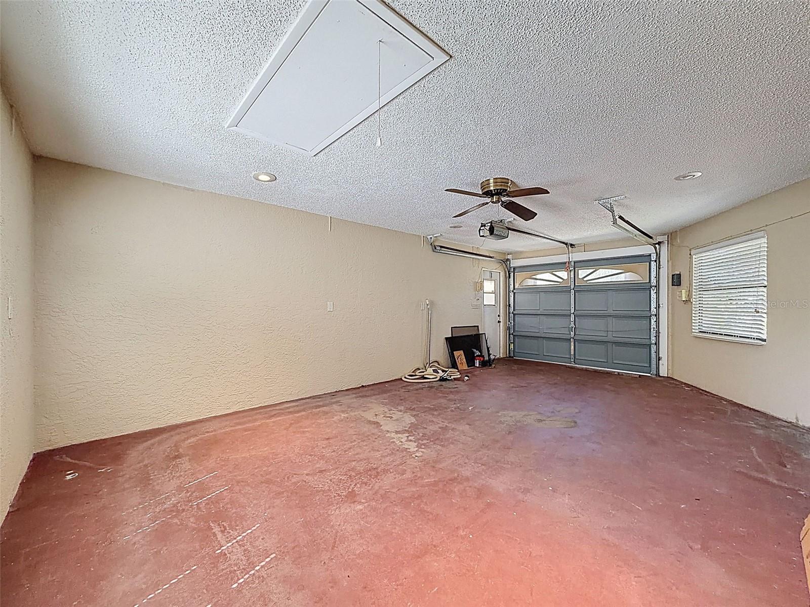 OAK RIDGE - Residential