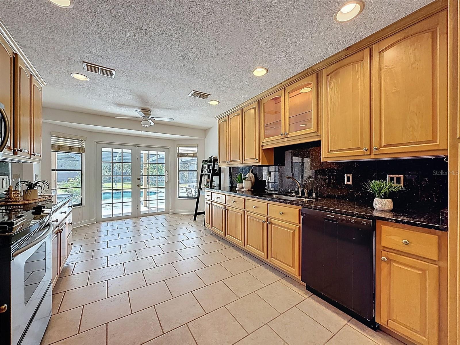 OAK RIDGE - Residential