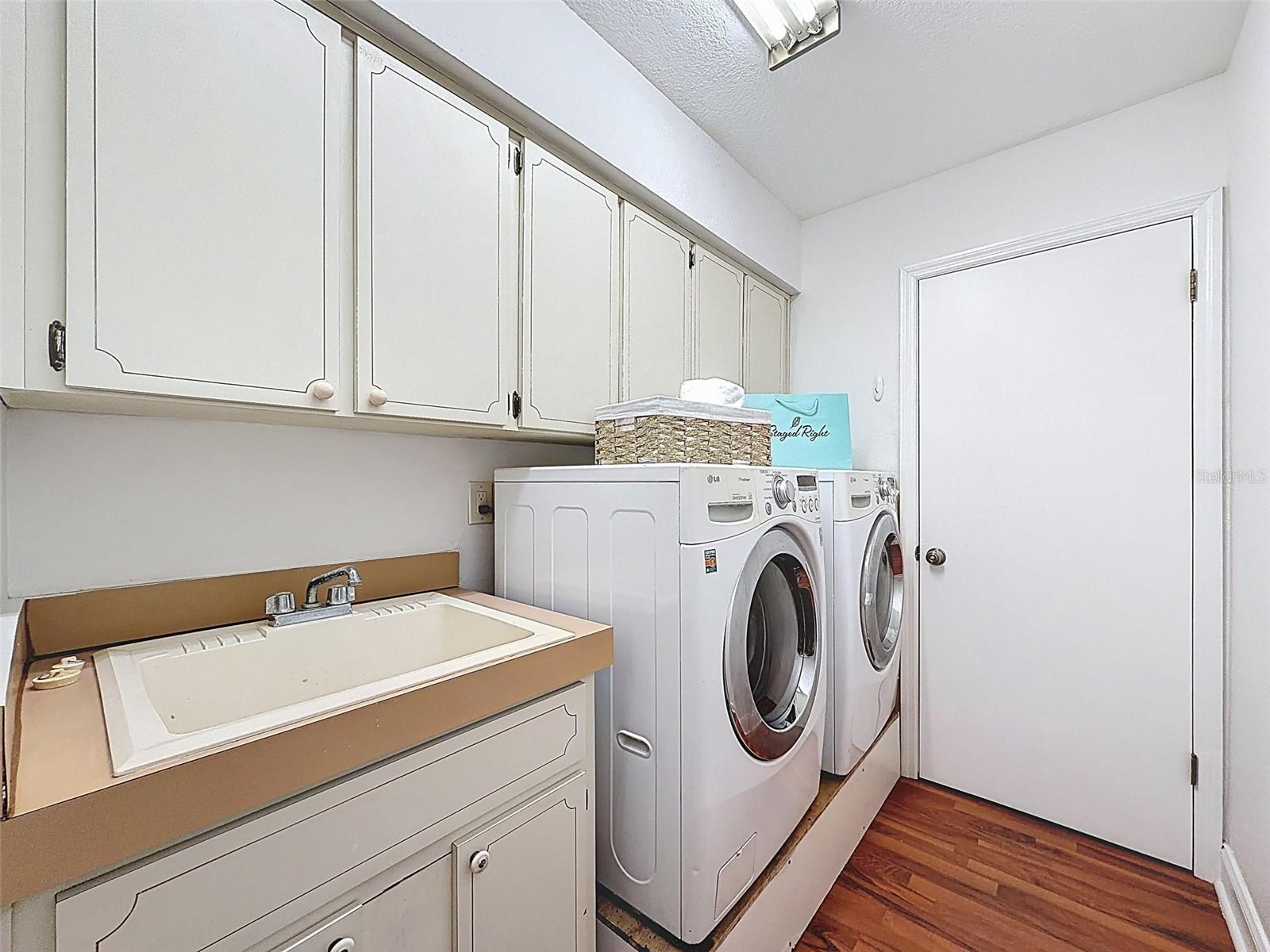 OAK RIDGE - Residential