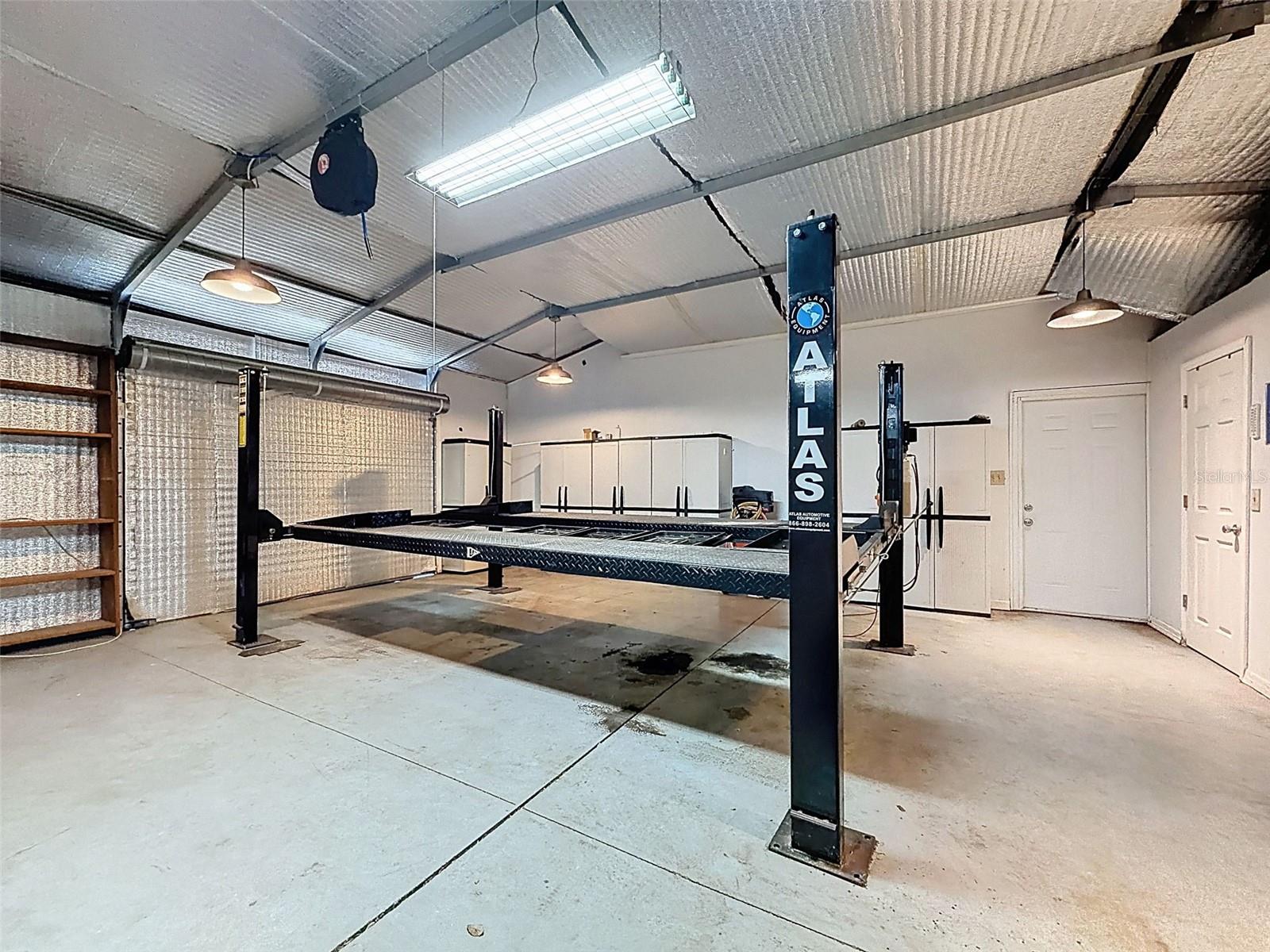 OAK RIDGE - Residential