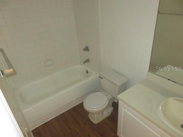 THE LANDINGS OF TAMPA A CONDOM - Residential Lease
