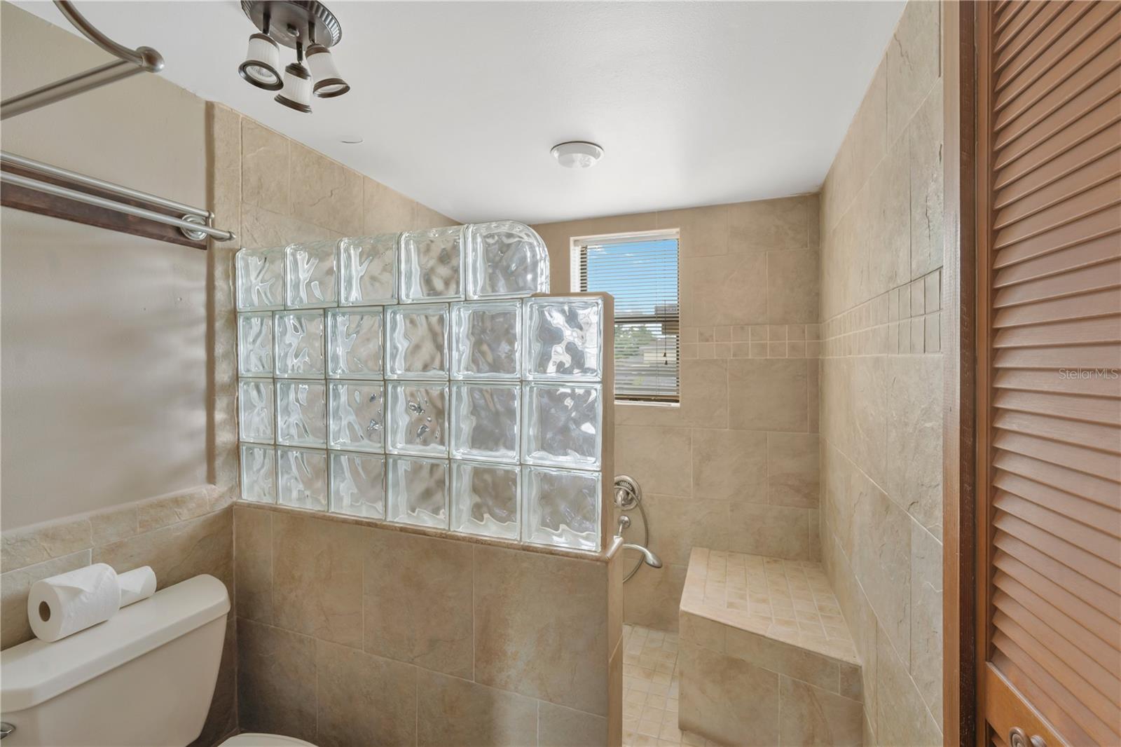 RIVERE - Residential