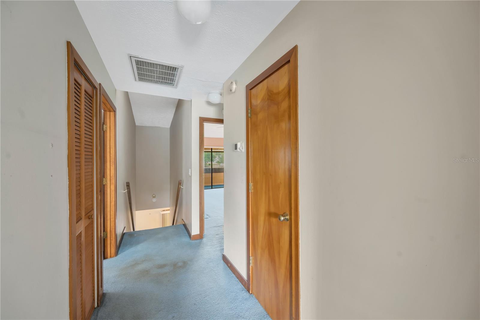 RIVERE - Residential