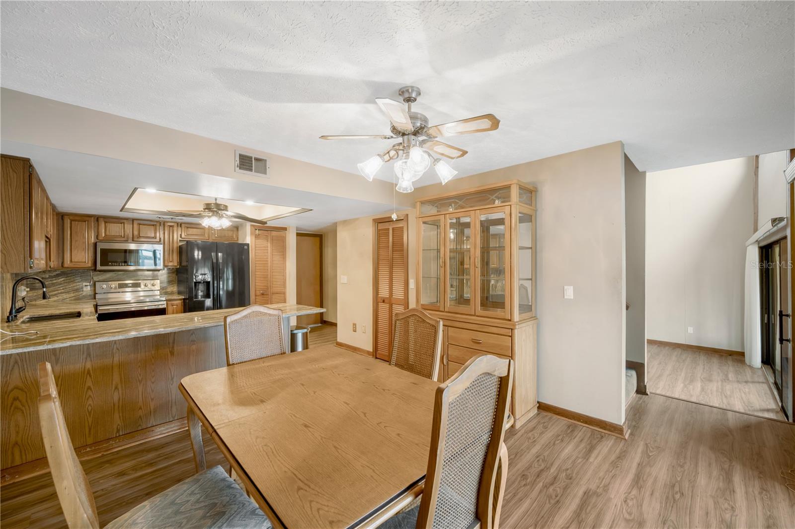 RIVERE - Residential