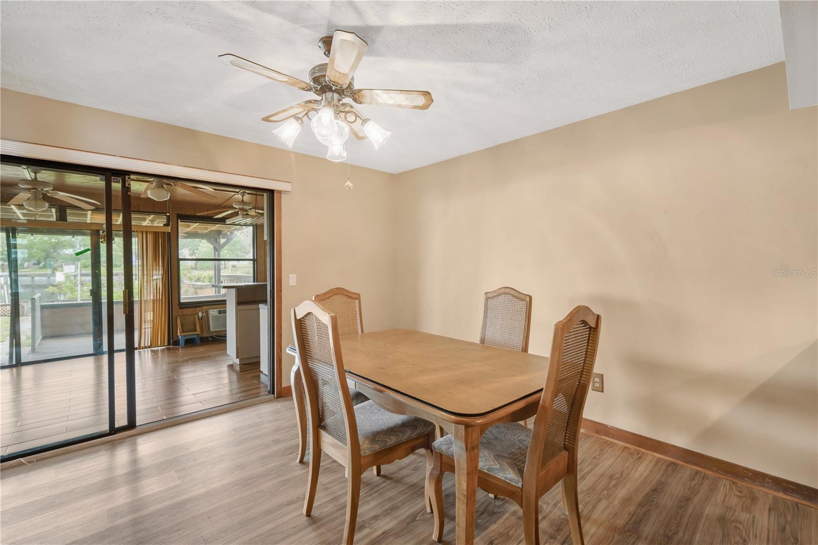 RIVERE - Residential