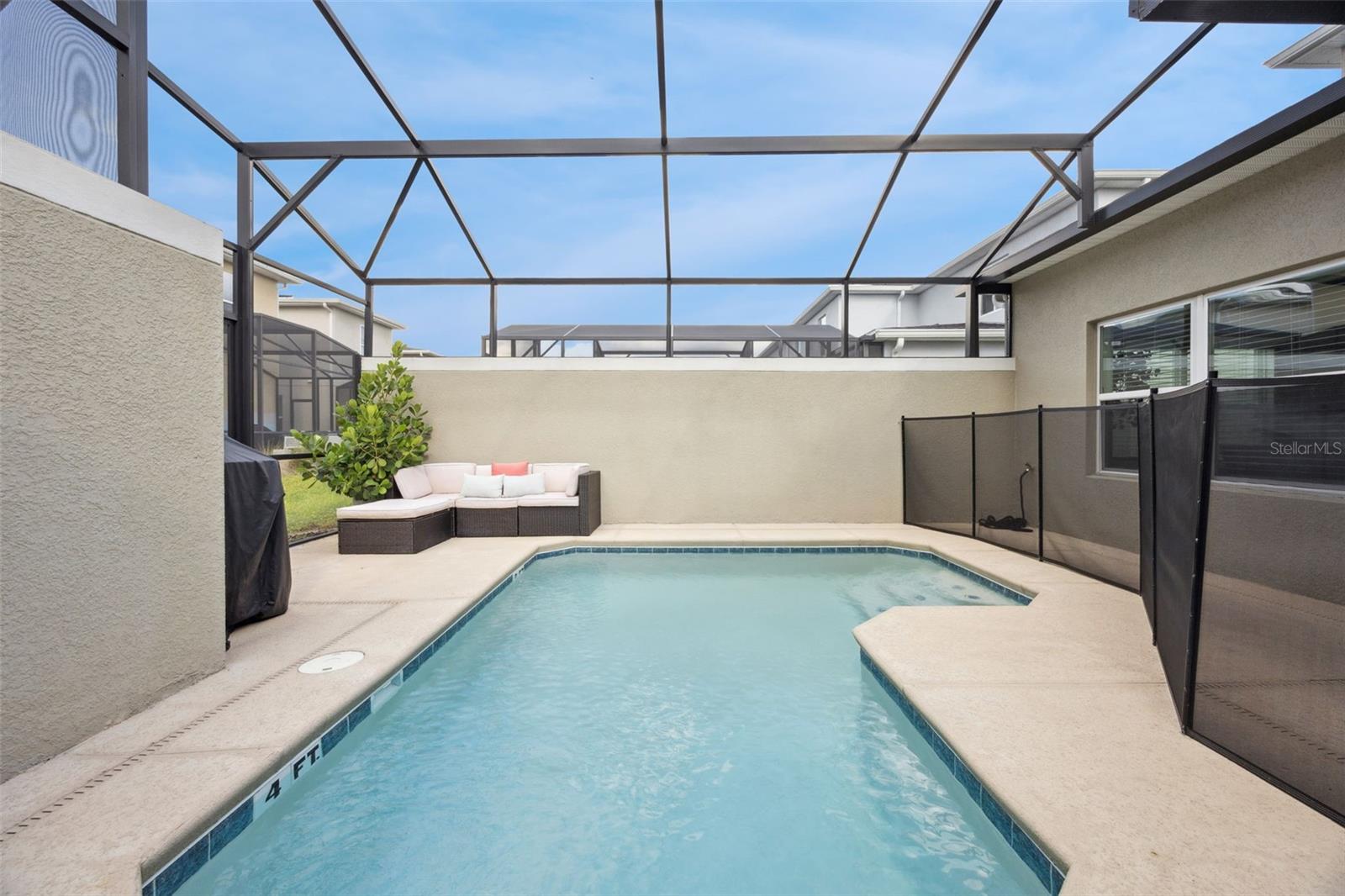 COVE AT STOREY LAKE 5 - Residential
