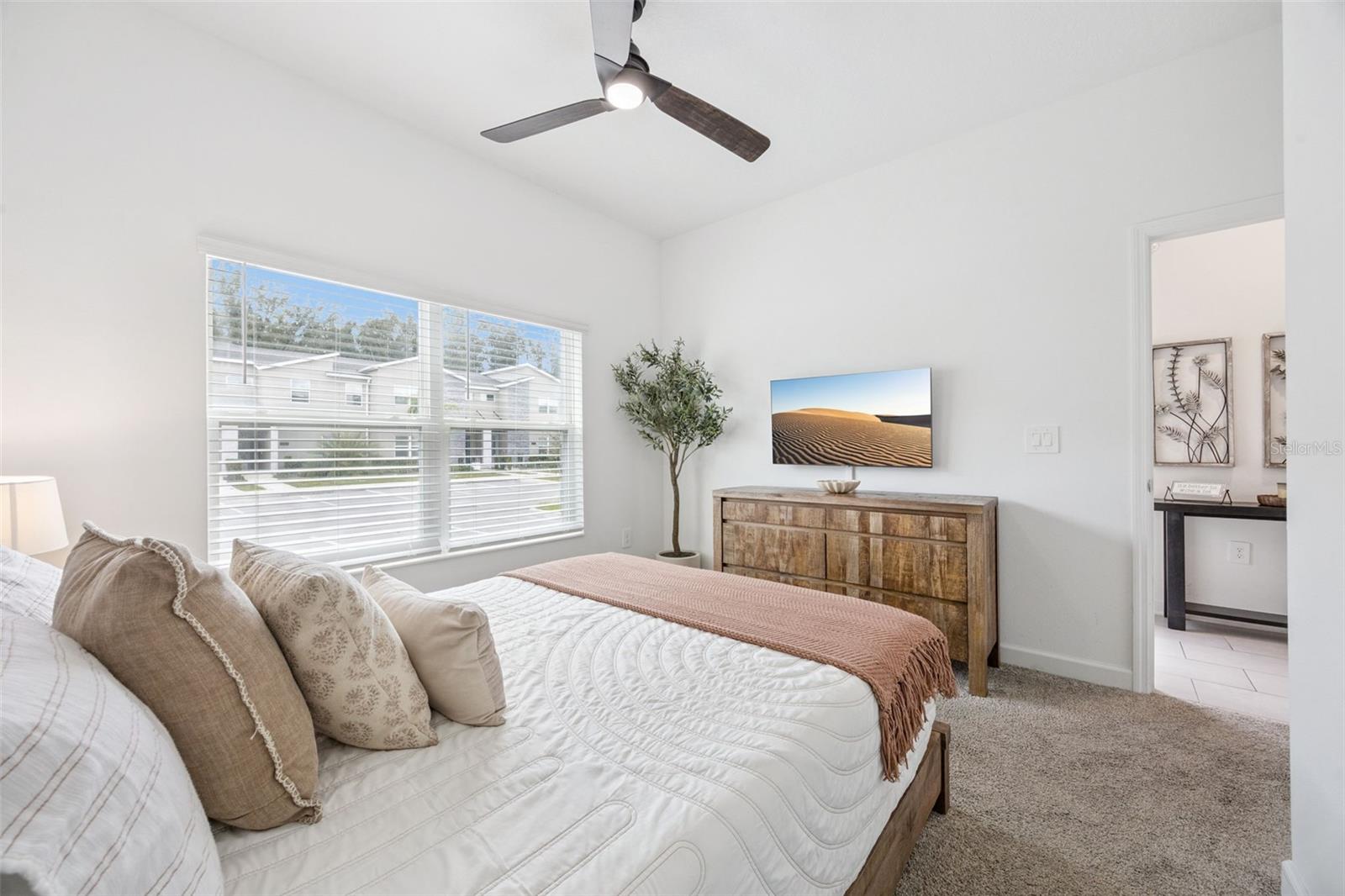 COVE AT STOREY LAKE 5 - Residential