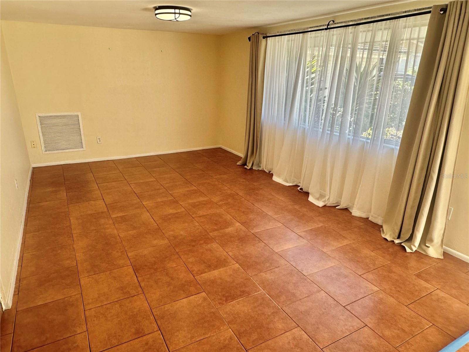 12406 COBBLE STONE DRIVE