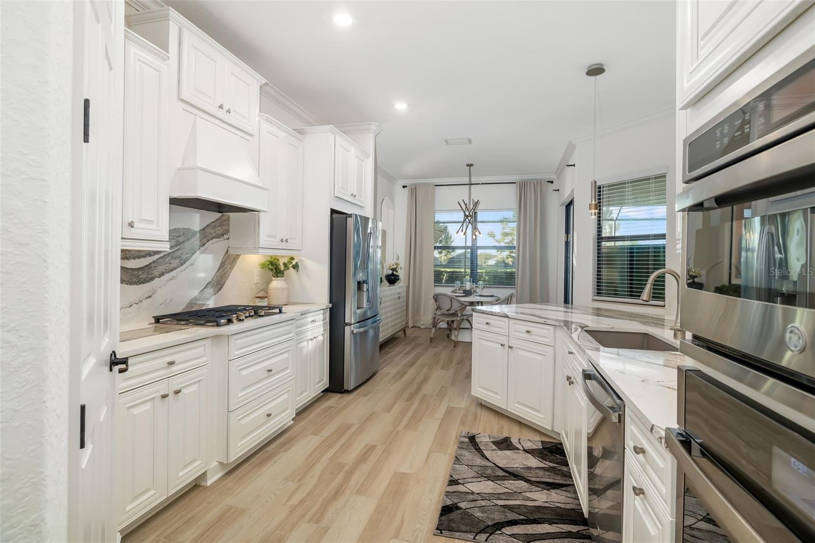 LAKEWOOD NATIONAL GOLF CULB PH II - Residential