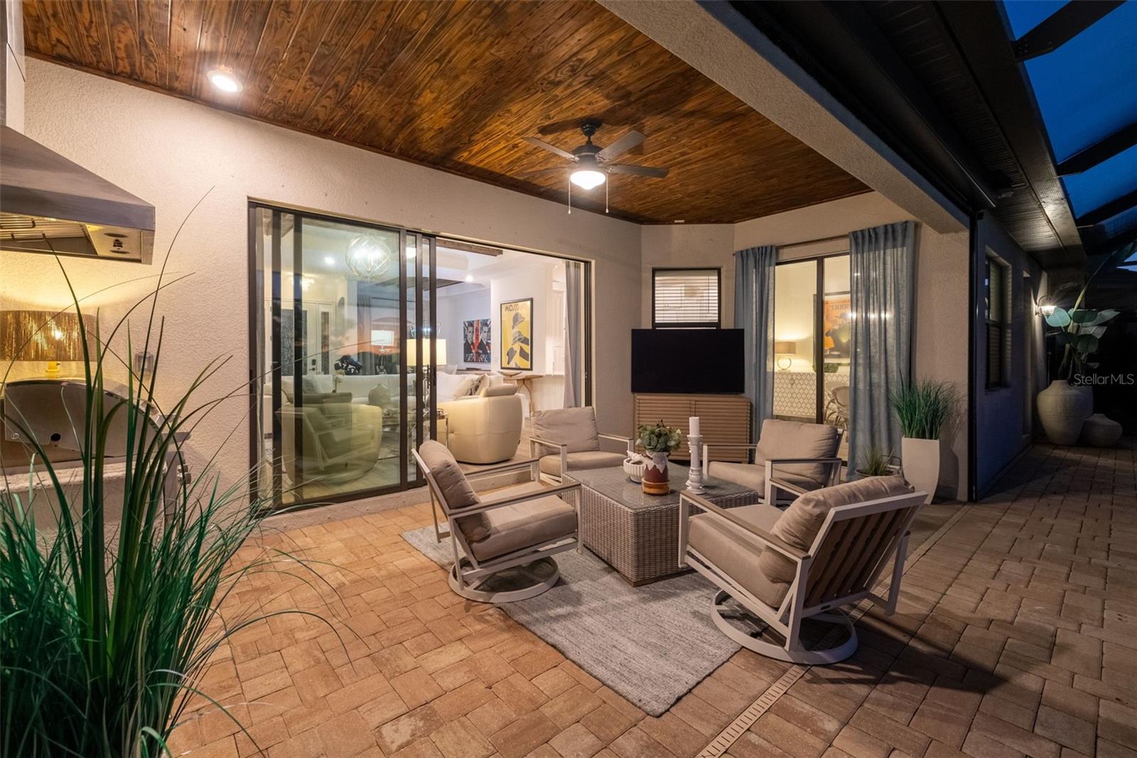 LAKEWOOD NATIONAL GOLF CULB PH II - Residential