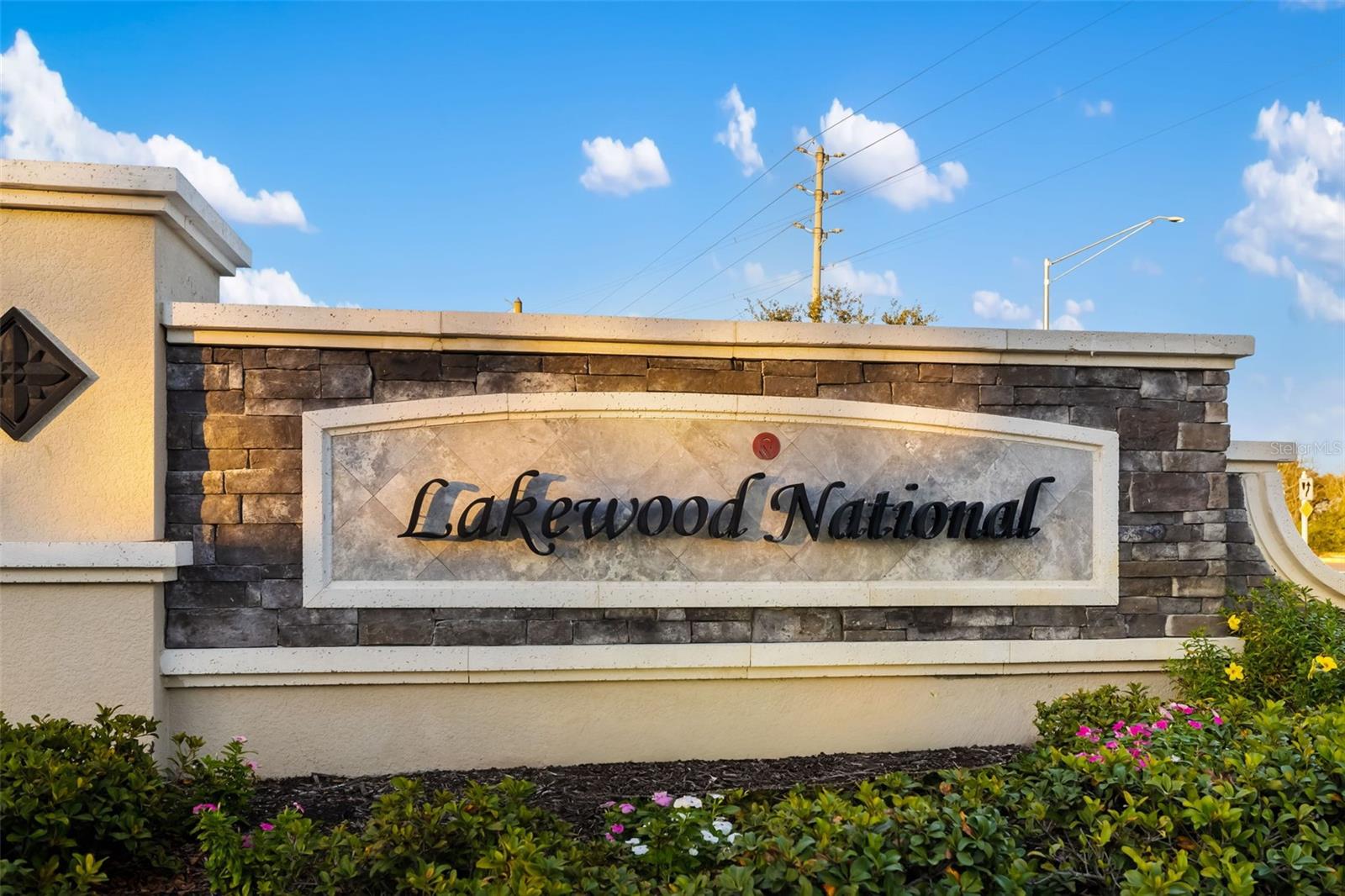 LAKEWOOD NATIONAL GOLF CULB PH II - Residential