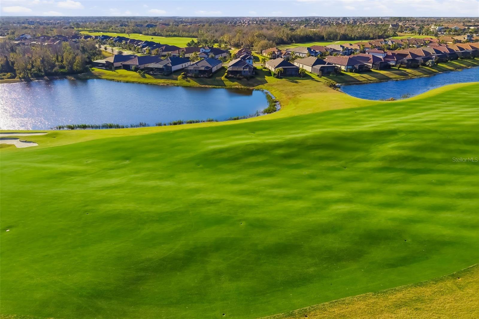 LAKEWOOD NATIONAL GOLF CULB PH II - Residential