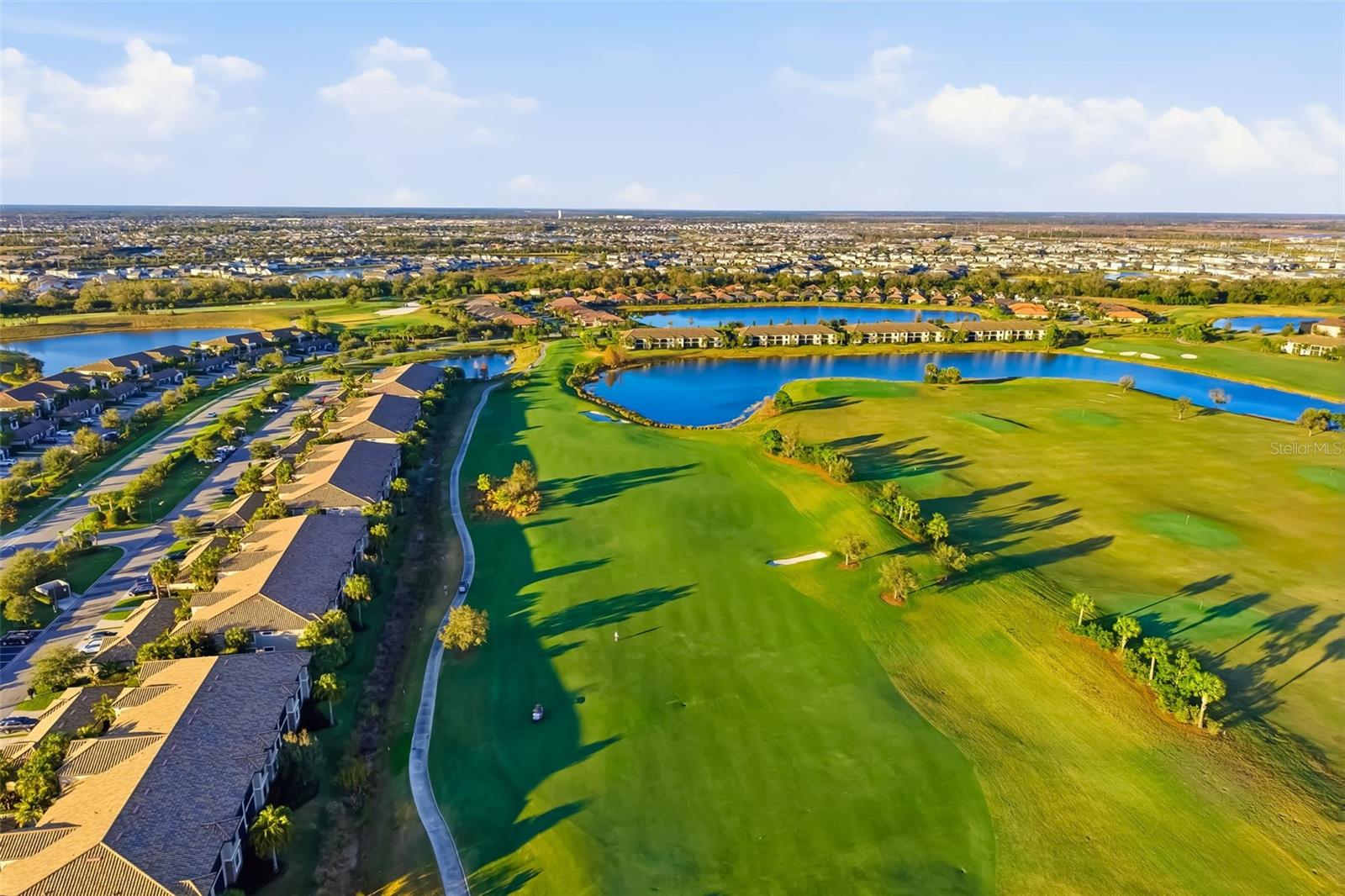 LAKEWOOD NATIONAL GOLF CULB PH II - Residential