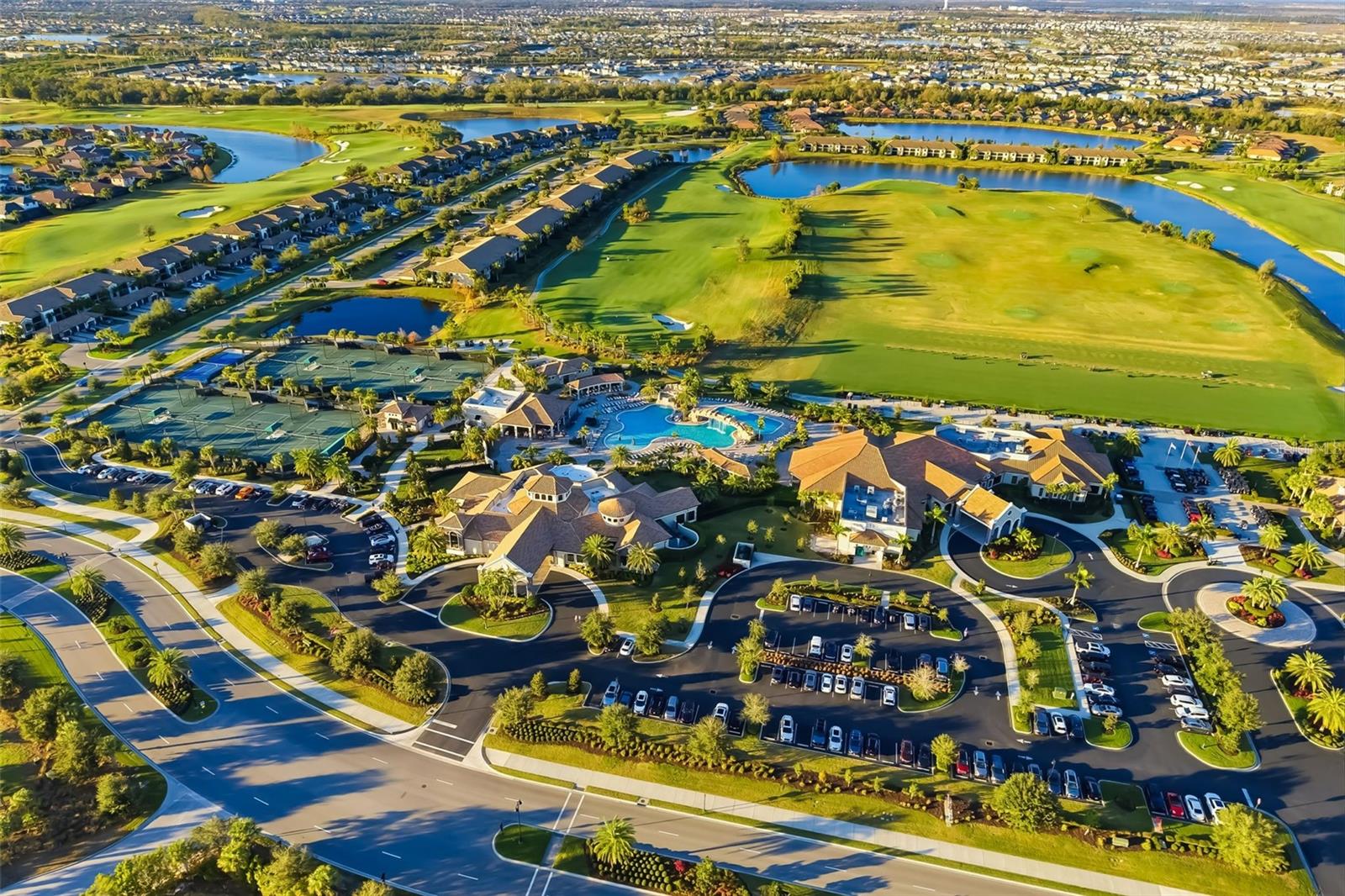 LAKEWOOD NATIONAL GOLF CULB PH II - Residential