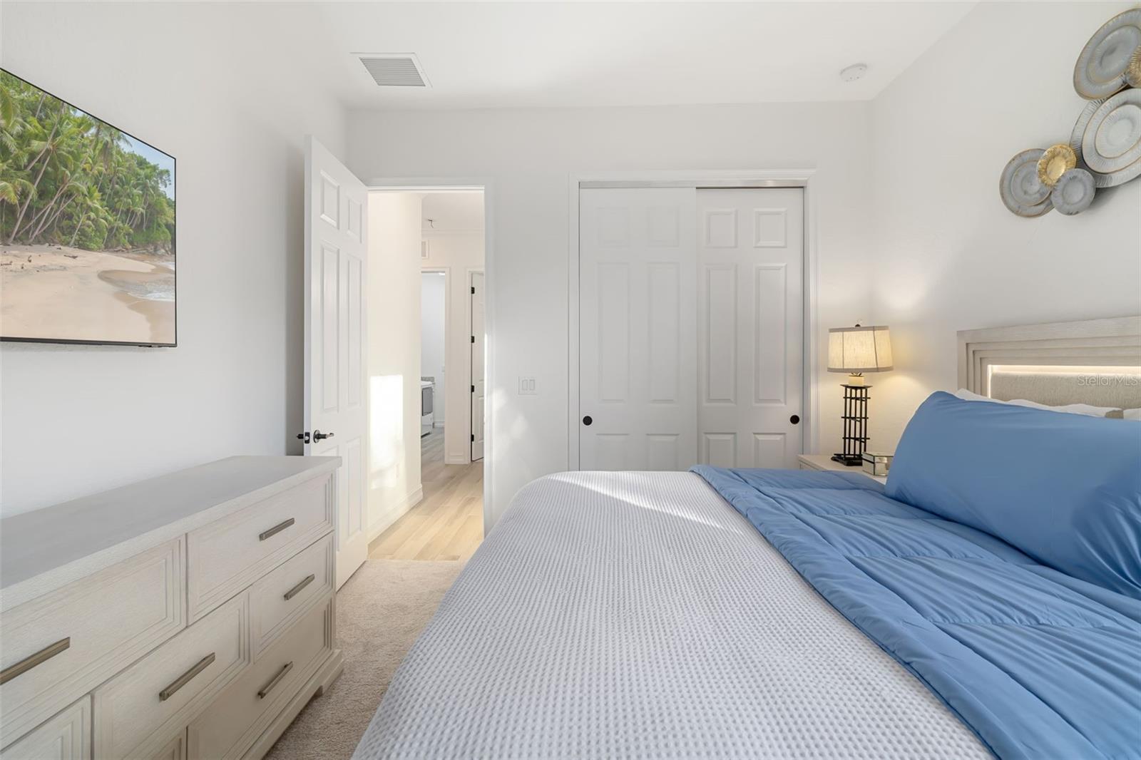 LAKEWOOD NATIONAL GOLF CULB PH II - Residential