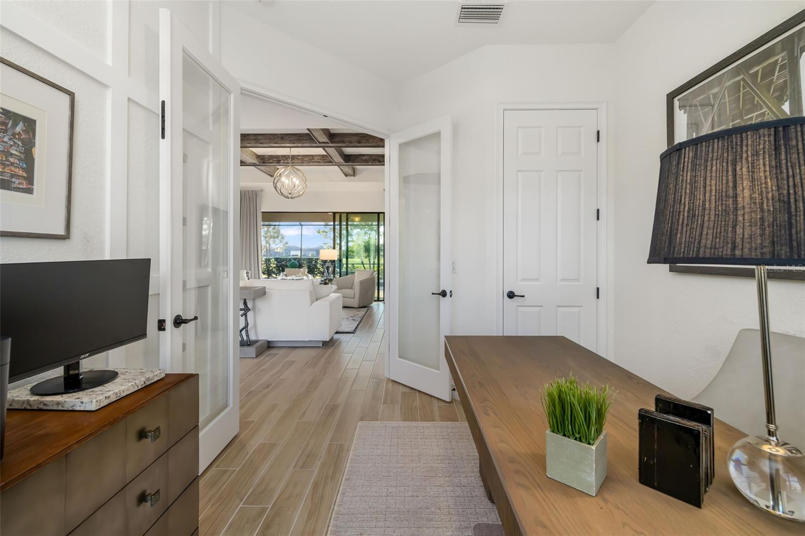 LAKEWOOD NATIONAL GOLF CULB PH II - Residential