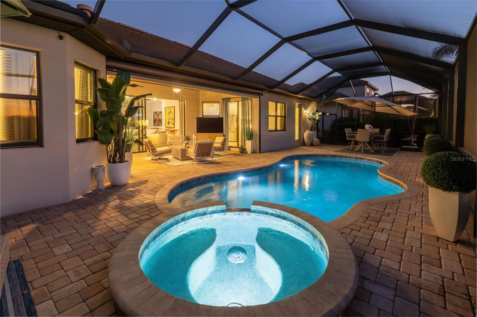 LAKEWOOD NATIONAL GOLF CULB PH II - Residential