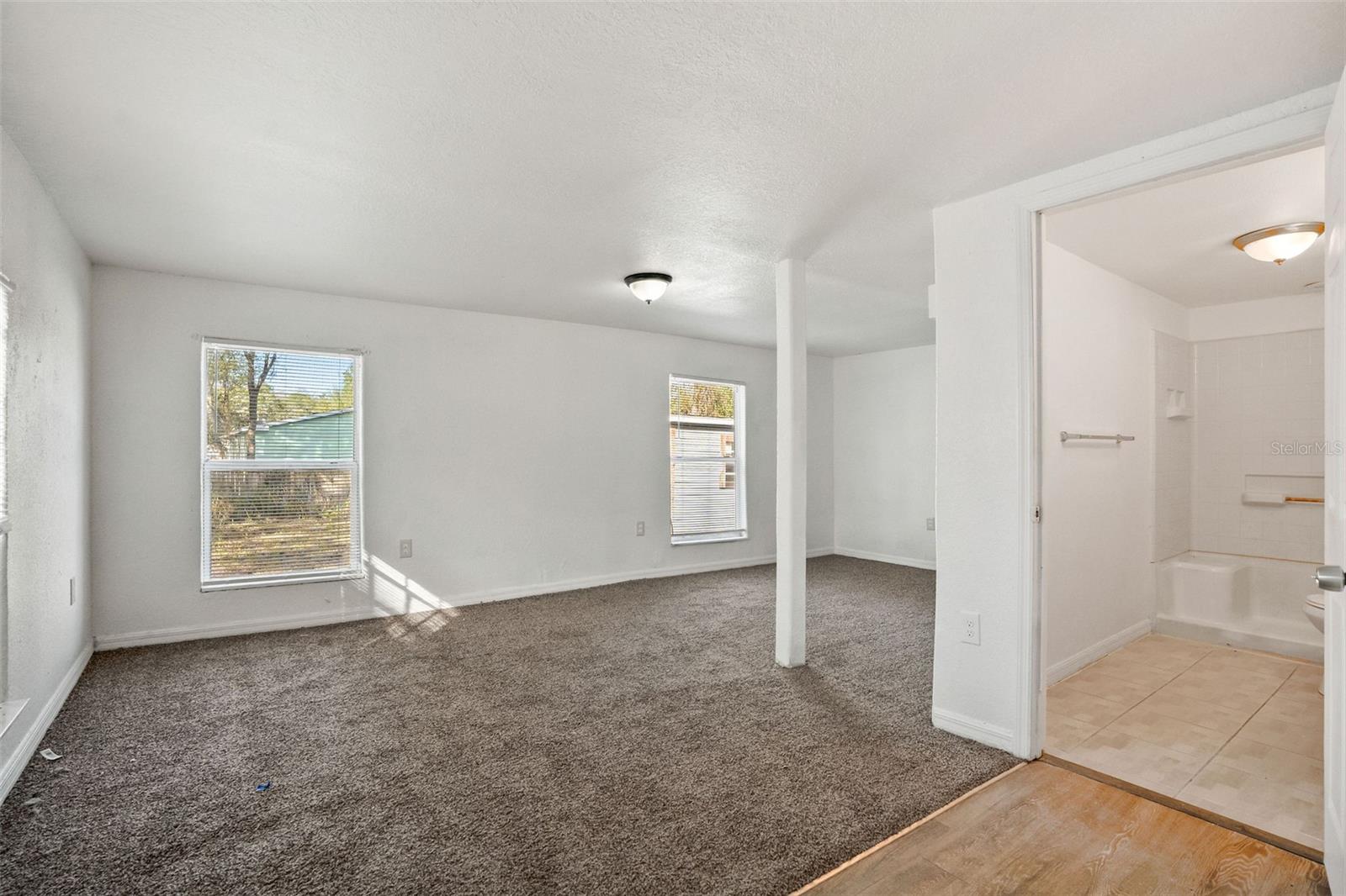 MOON LAKE ESTATES - Residential