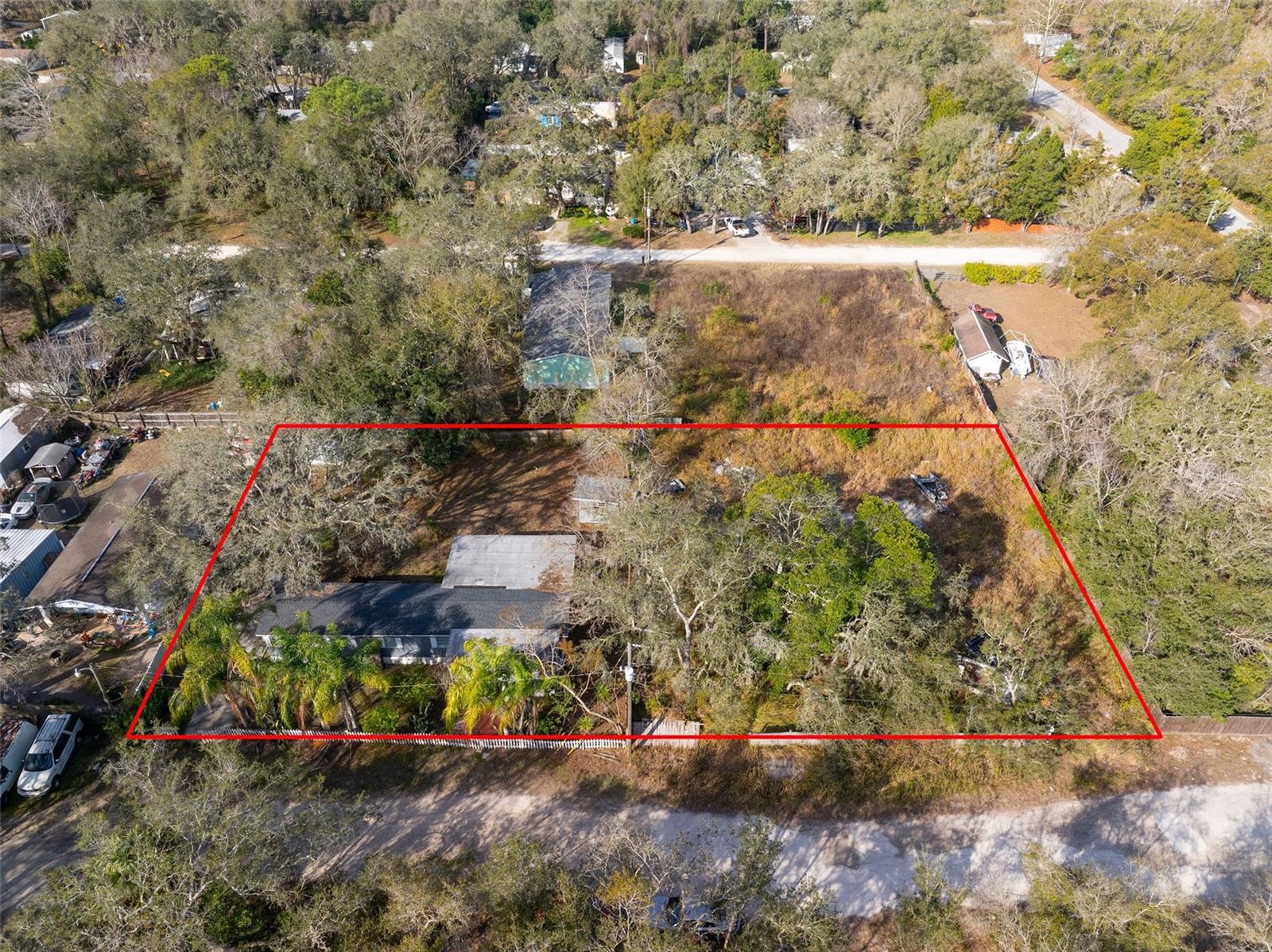 MOON LAKE ESTATES - Residential