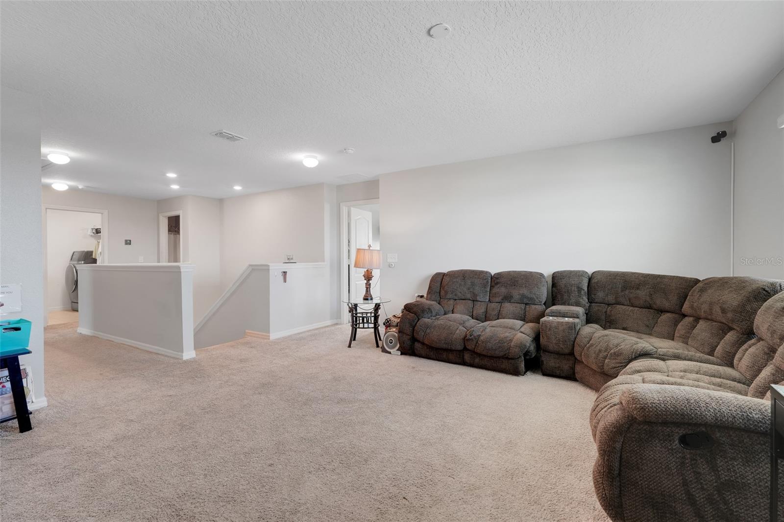 MASCOTTE GARDENS AT LAKE JACKSON RIDGE - Residential