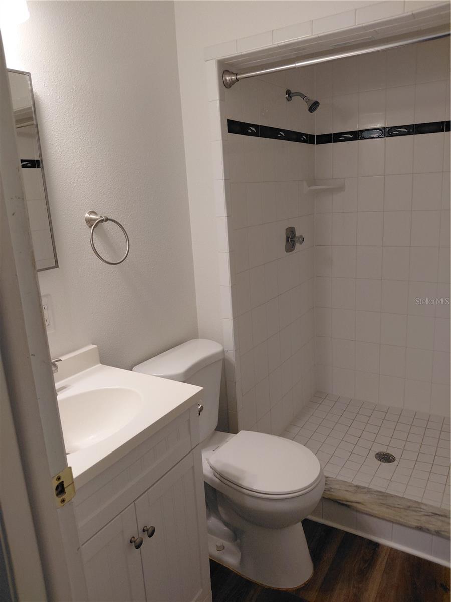 CINNAMON HILL - Residential