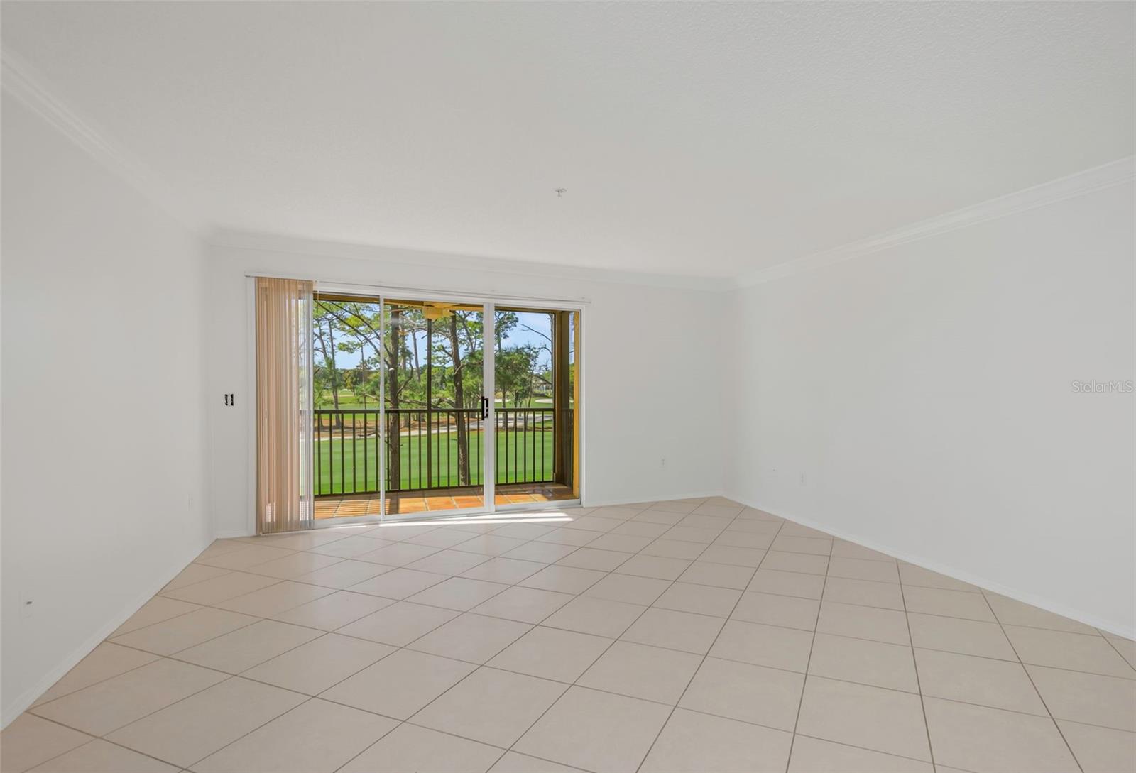 AUDUBON CONDO AT FEATHER SOUND - Residential