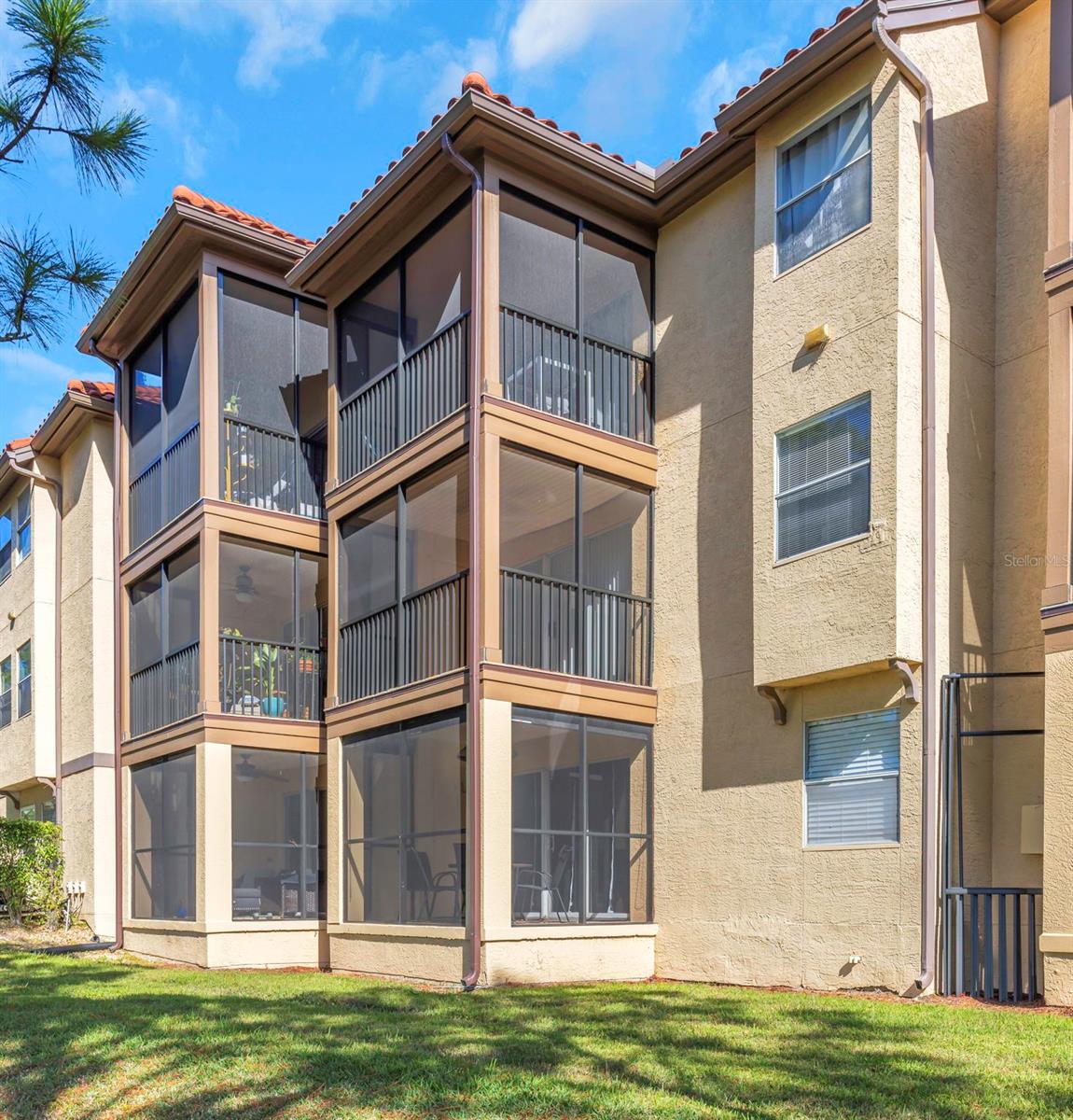 AUDUBON CONDO AT FEATHER SOUND - Residential