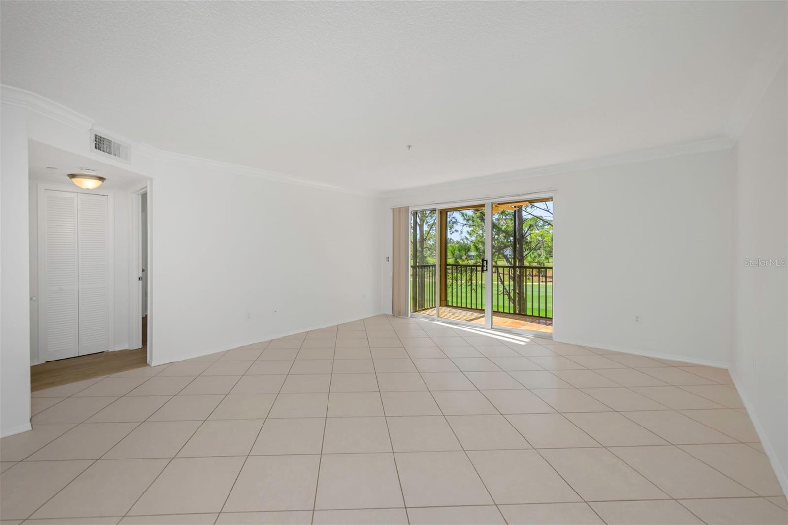 AUDUBON CONDO AT FEATHER SOUND - Residential