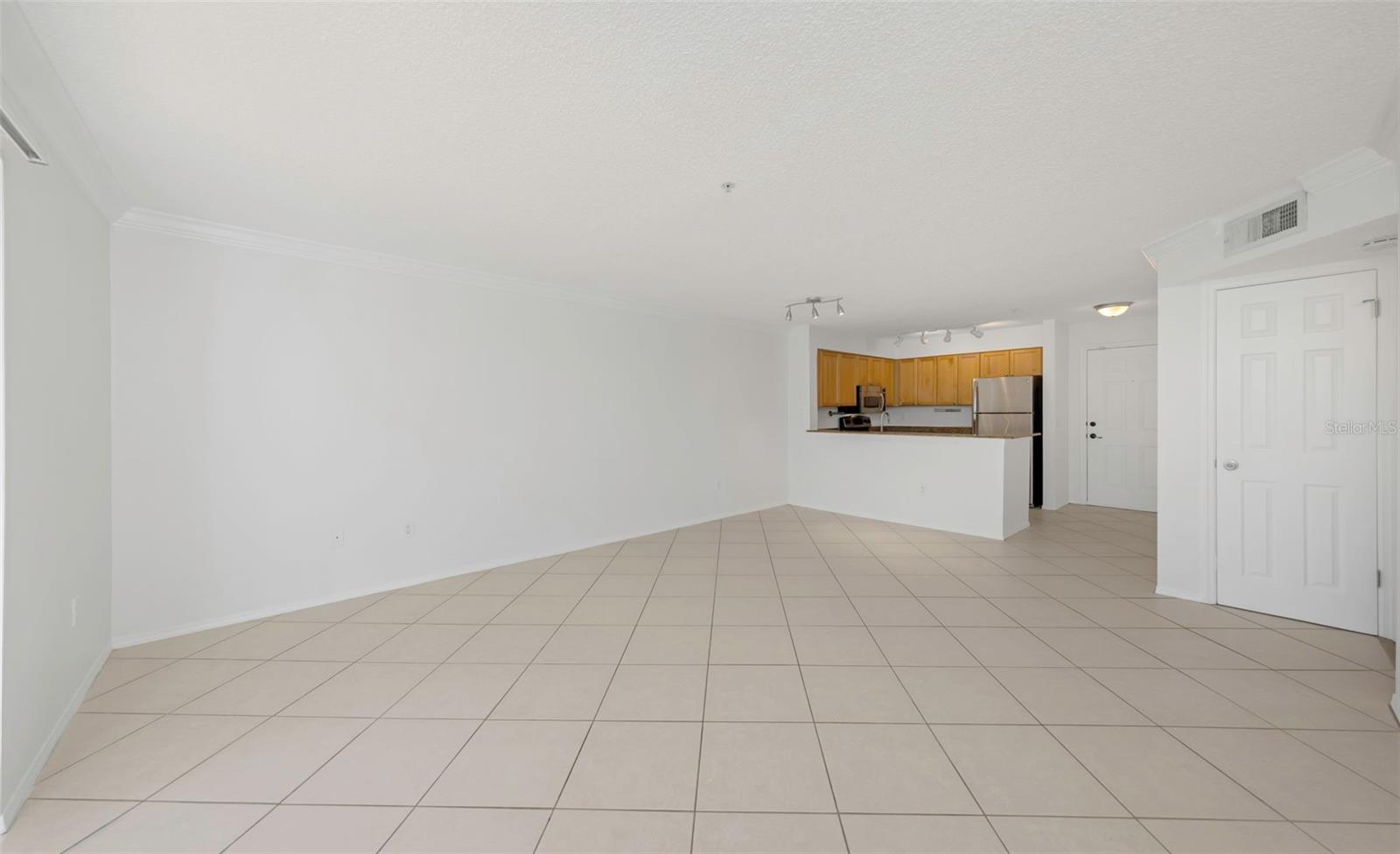 AUDUBON CONDO AT FEATHER SOUND - Residential