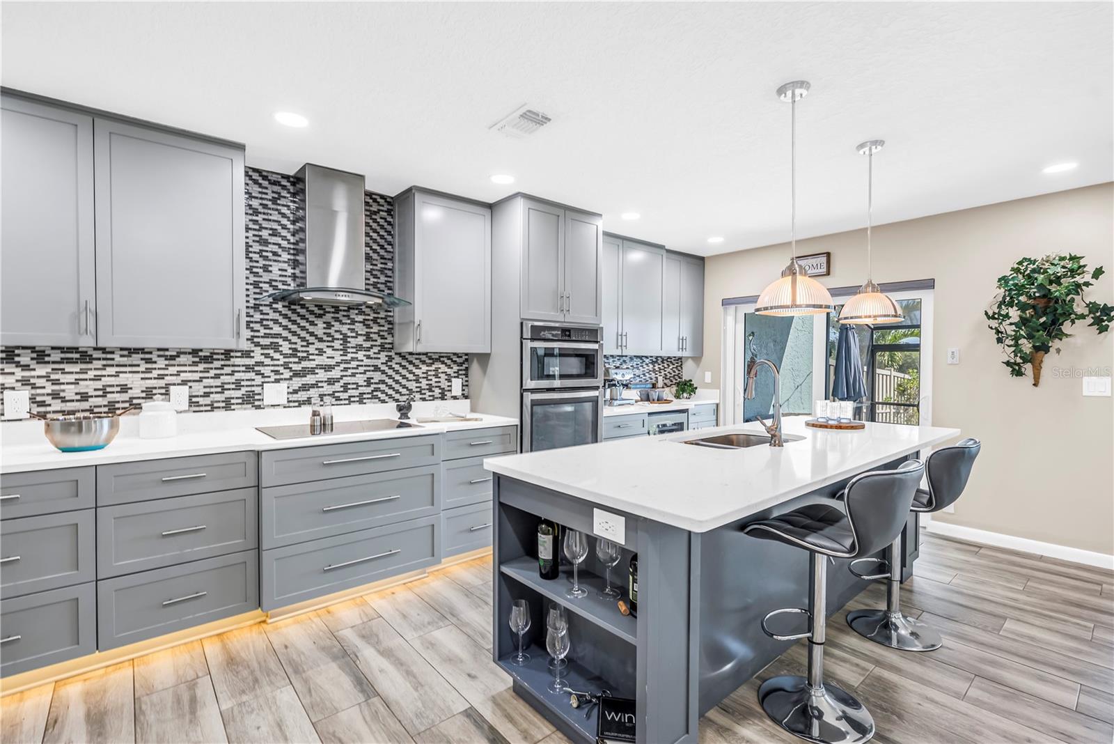 RIVIERA BAY SECOND ADD - Residential