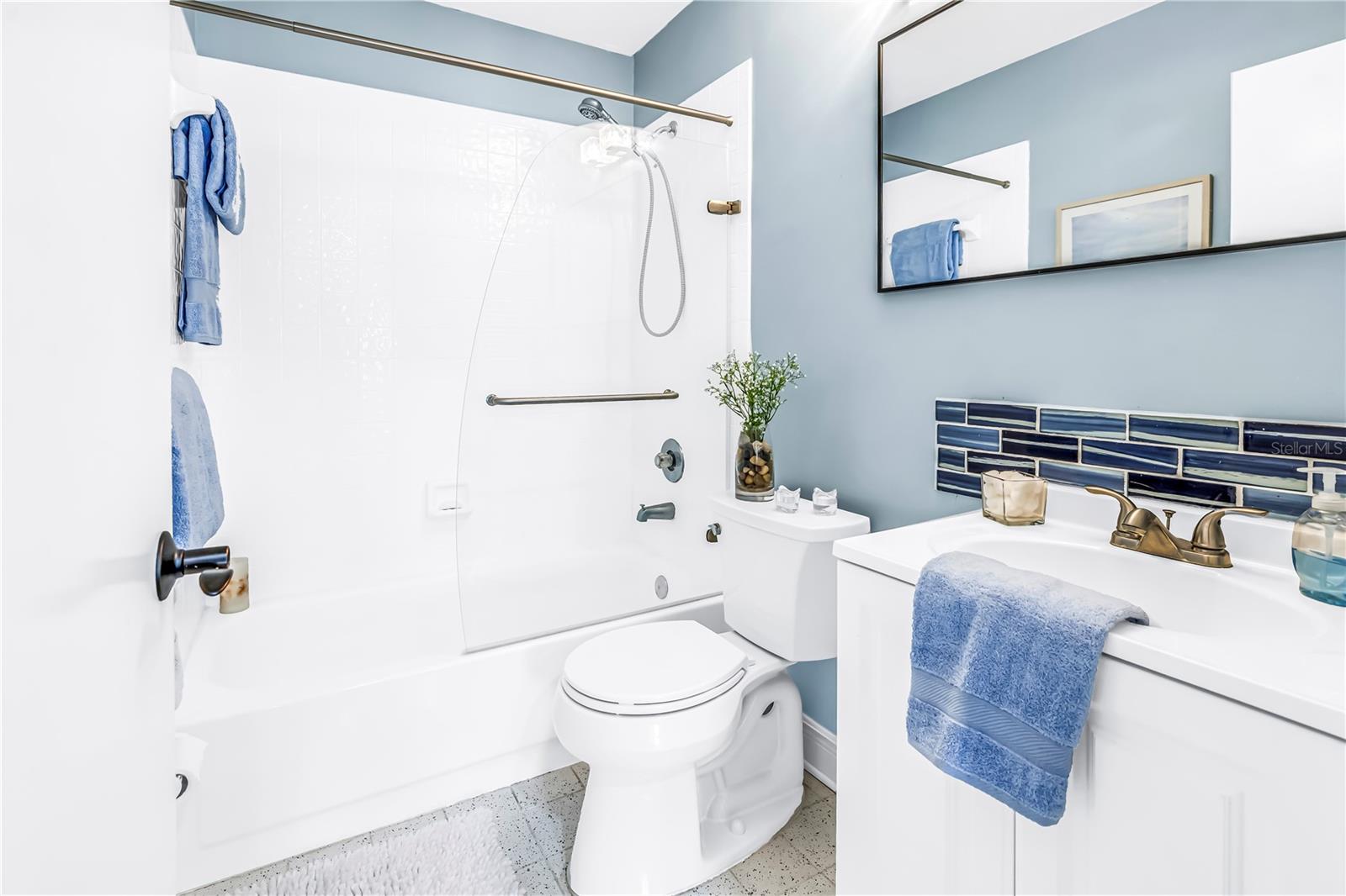 RIVIERA BAY SECOND ADD - Residential