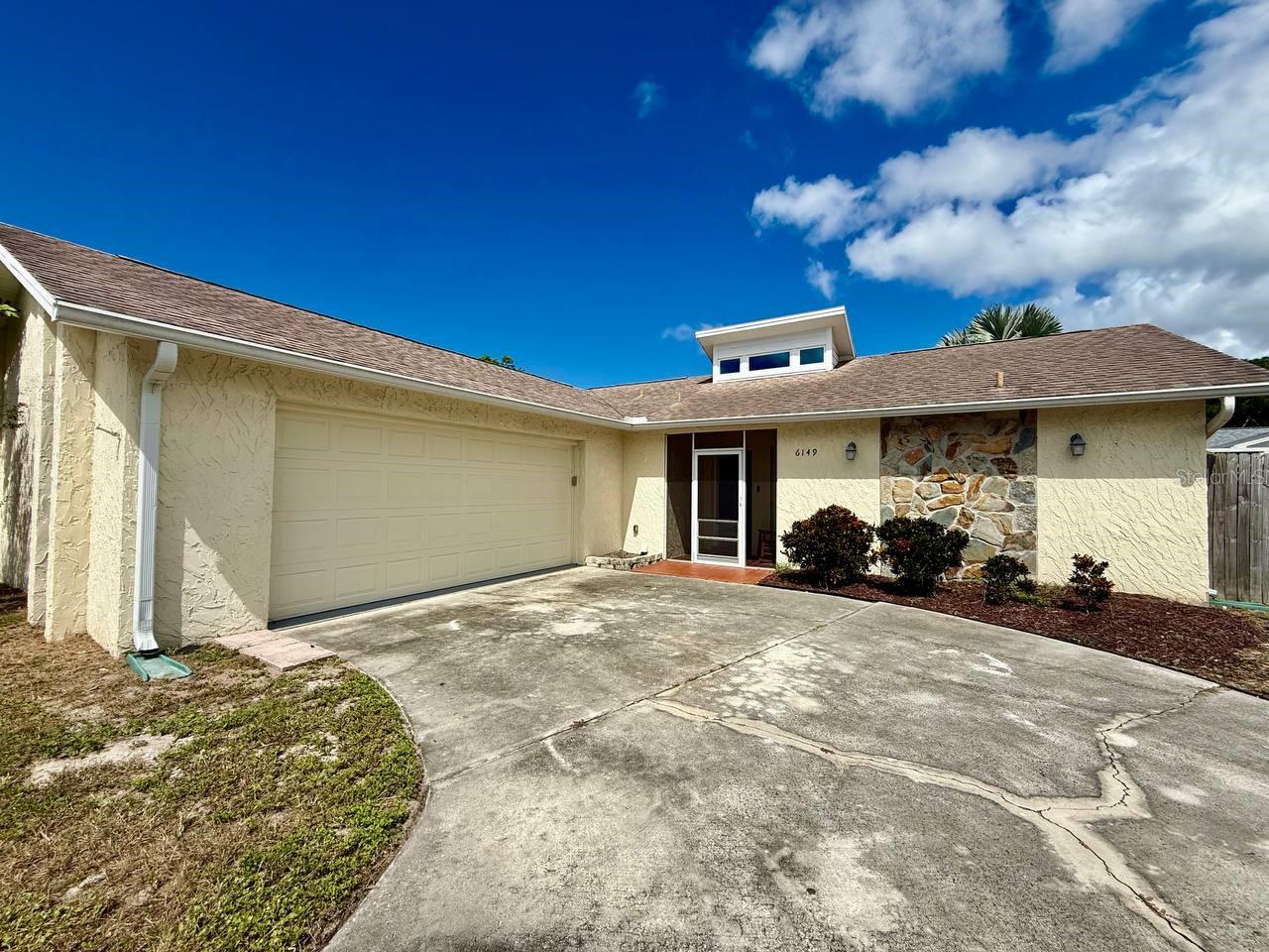 COLONIAL HILLS - Residential Lease