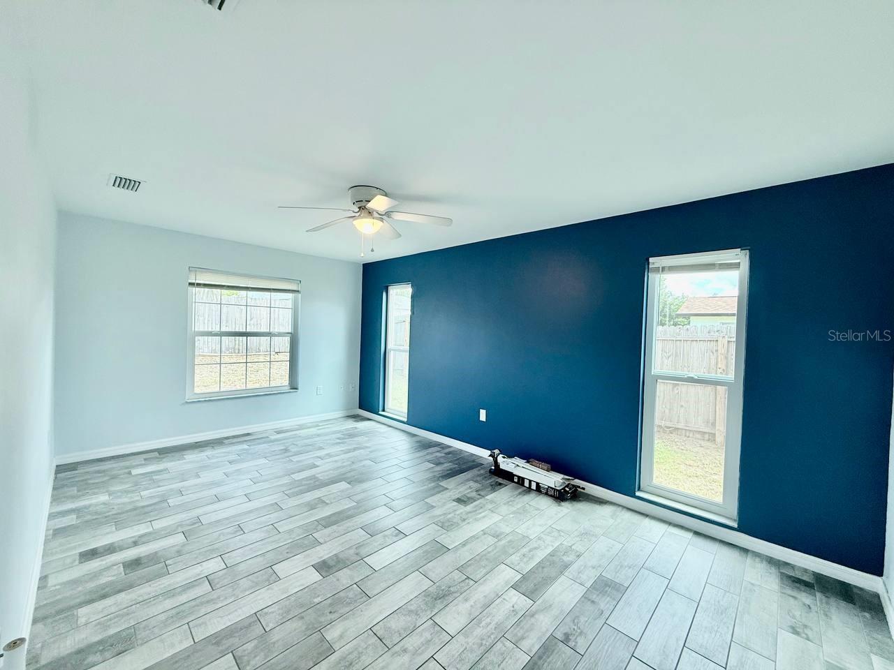 COLONIAL HILLS - Residential Lease
