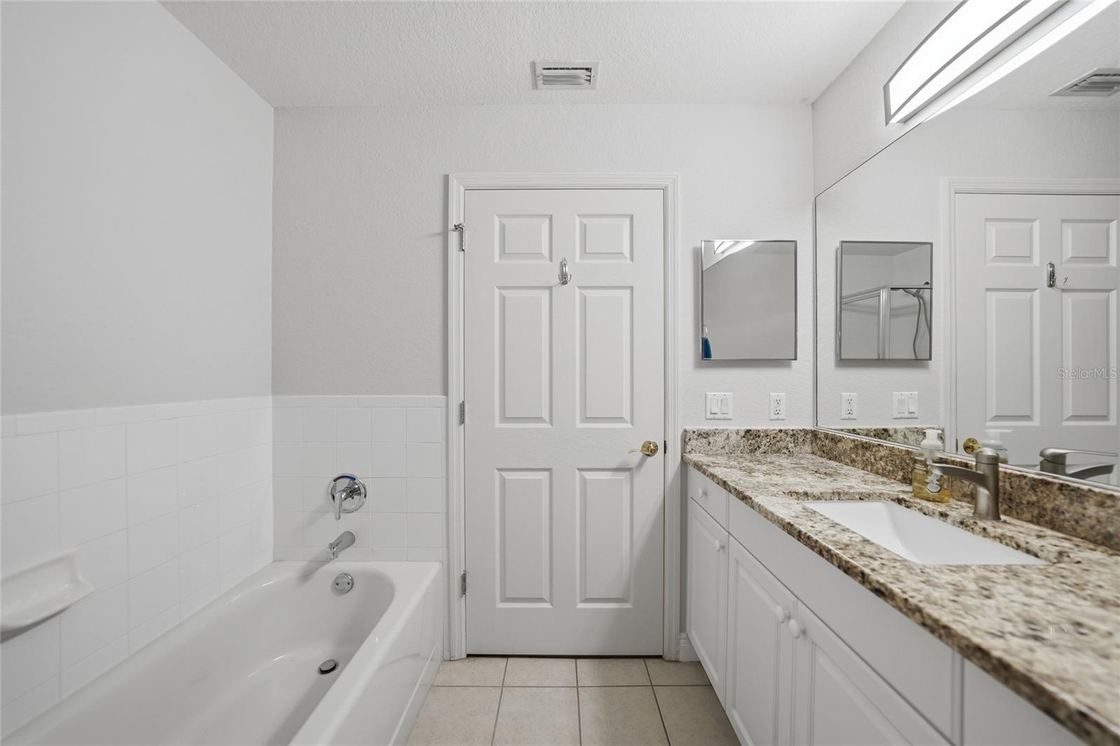 FOUNTAIN COURT PH 01 - Residential