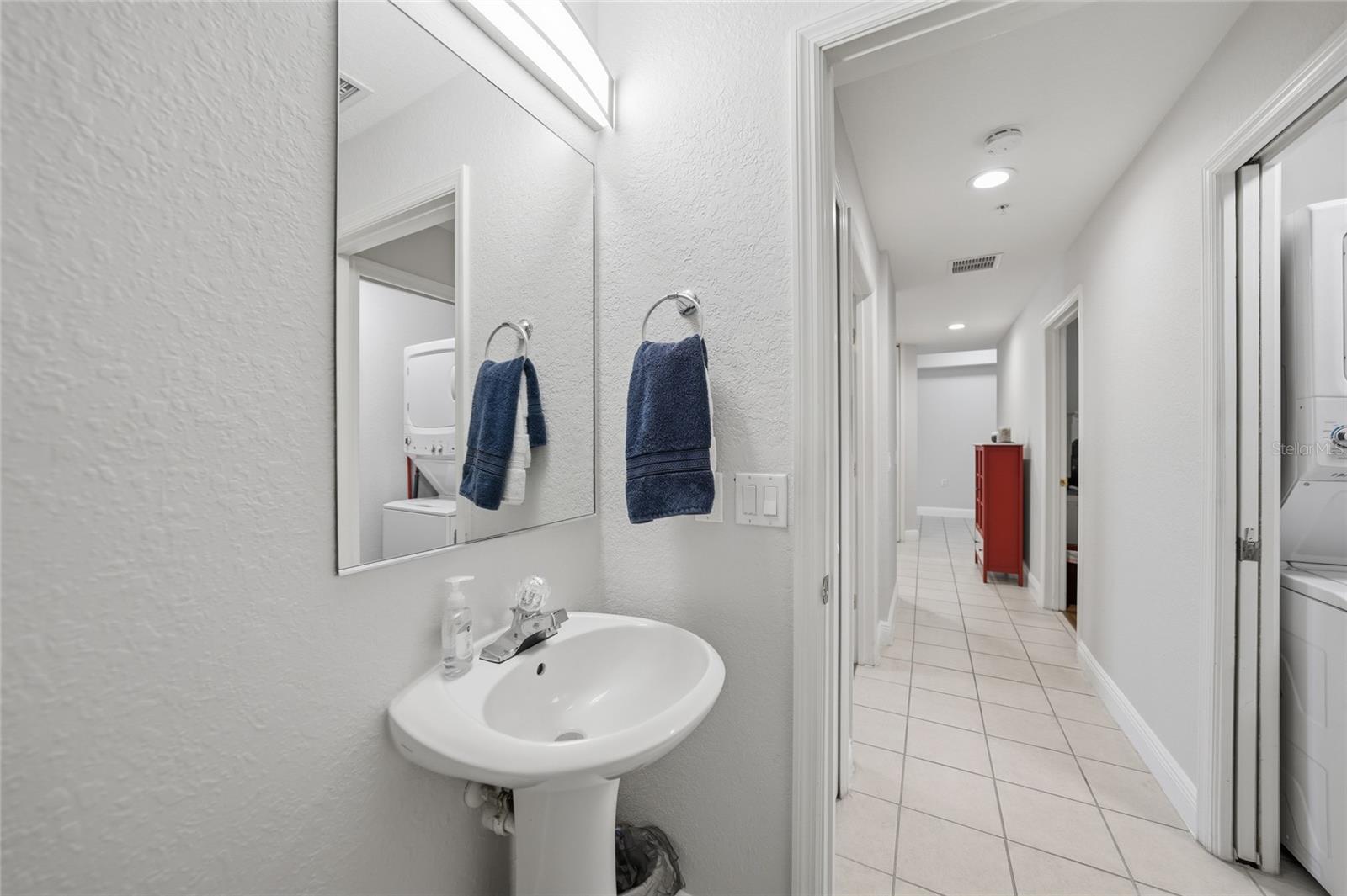 FOUNTAIN COURT PH 01 - Residential