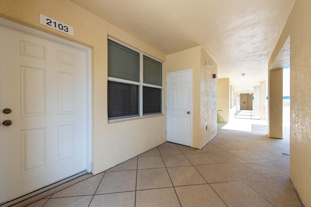 960 STARKEY ROAD 2103