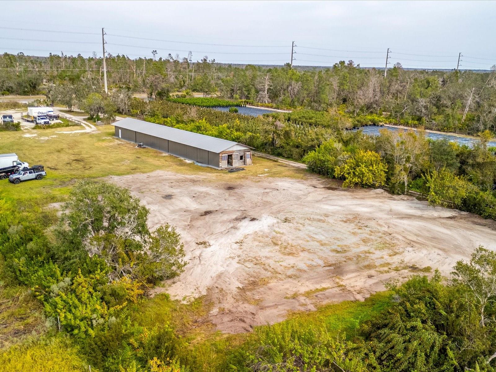 ARMITAGE TR - Commercial Sale