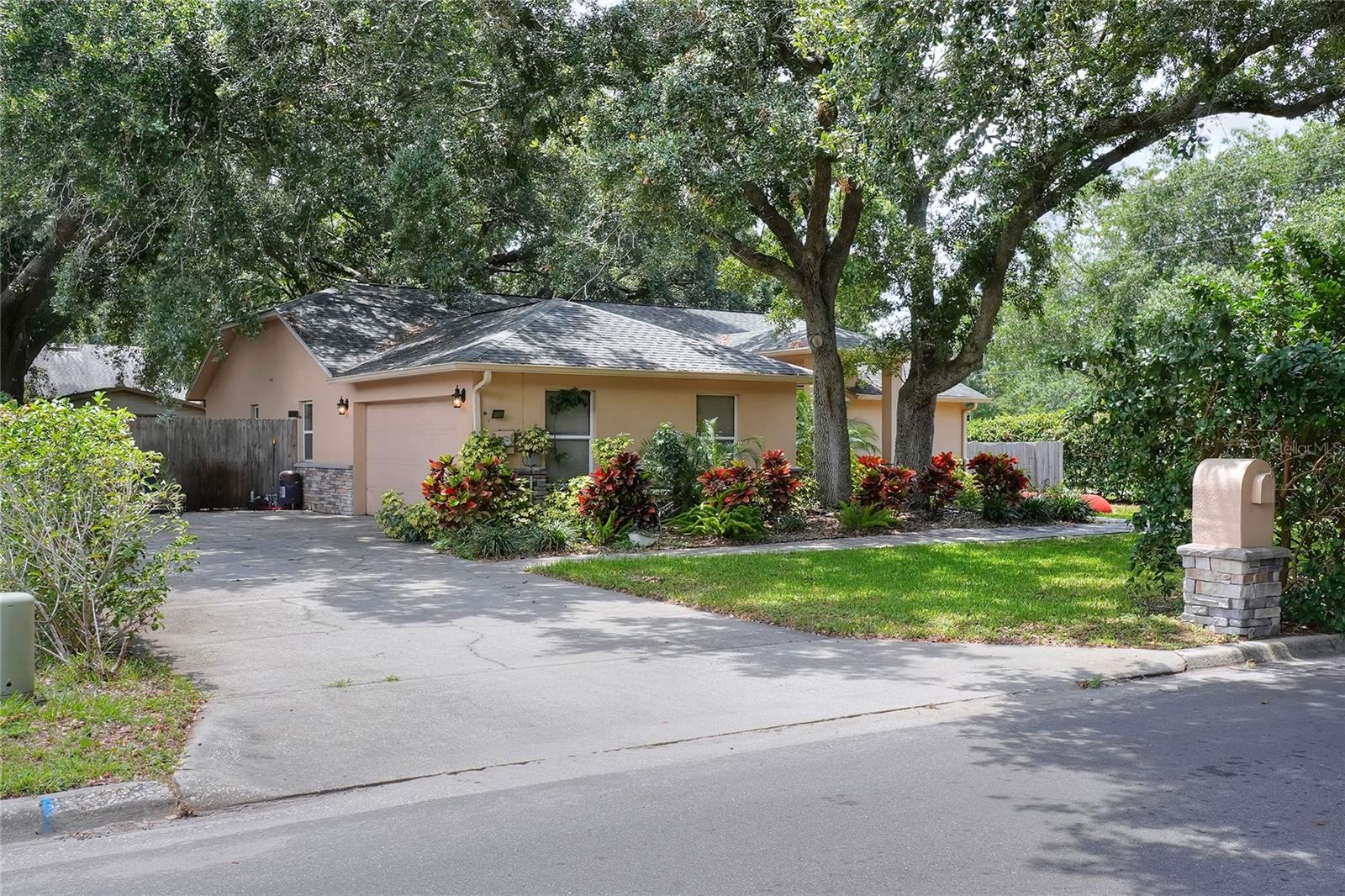 1300 ARIANA WOODS CIRCLE